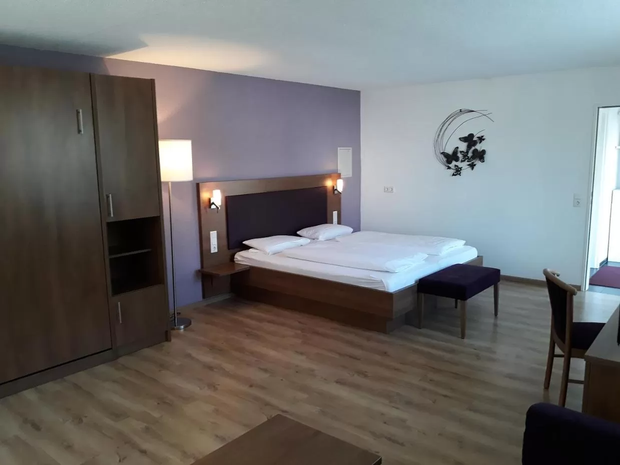 Bed in Gasthaus Hotel Kranz