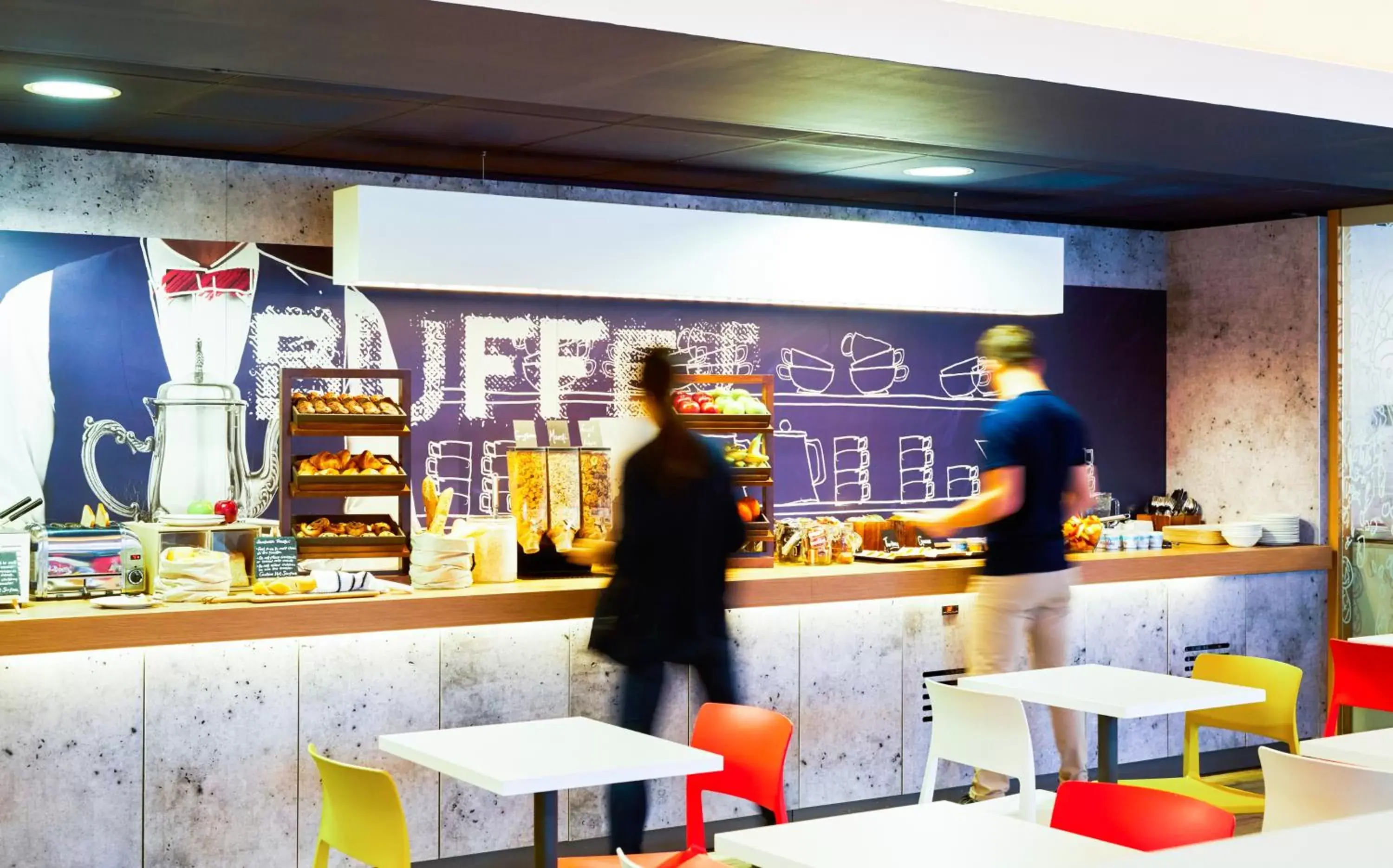 Continental breakfast in Ibis Budget Clermont Ferrand - Le Brezet - Aeroport Continental breakfast in Ibis Budget Clermont Ferrand - Le Brezet - Aeroport