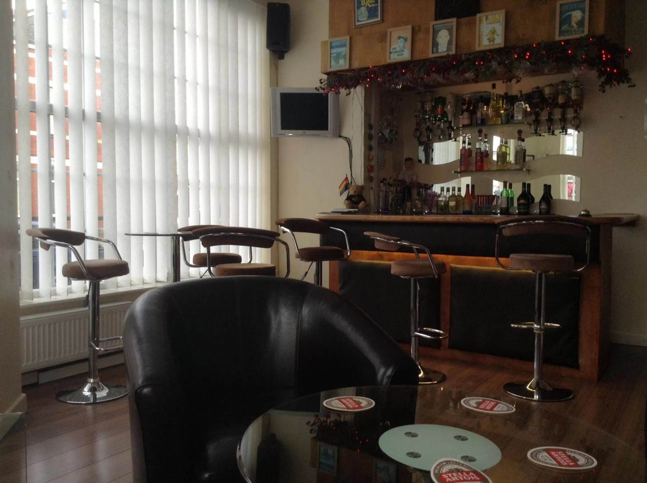 Day, Lounge/Bar in Legends Hotel