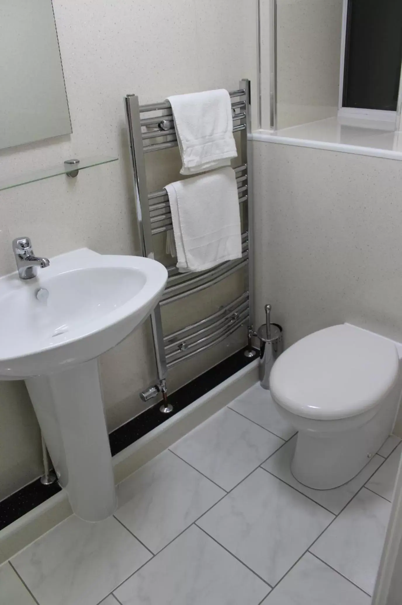 Bathroom in The Premier Lodge