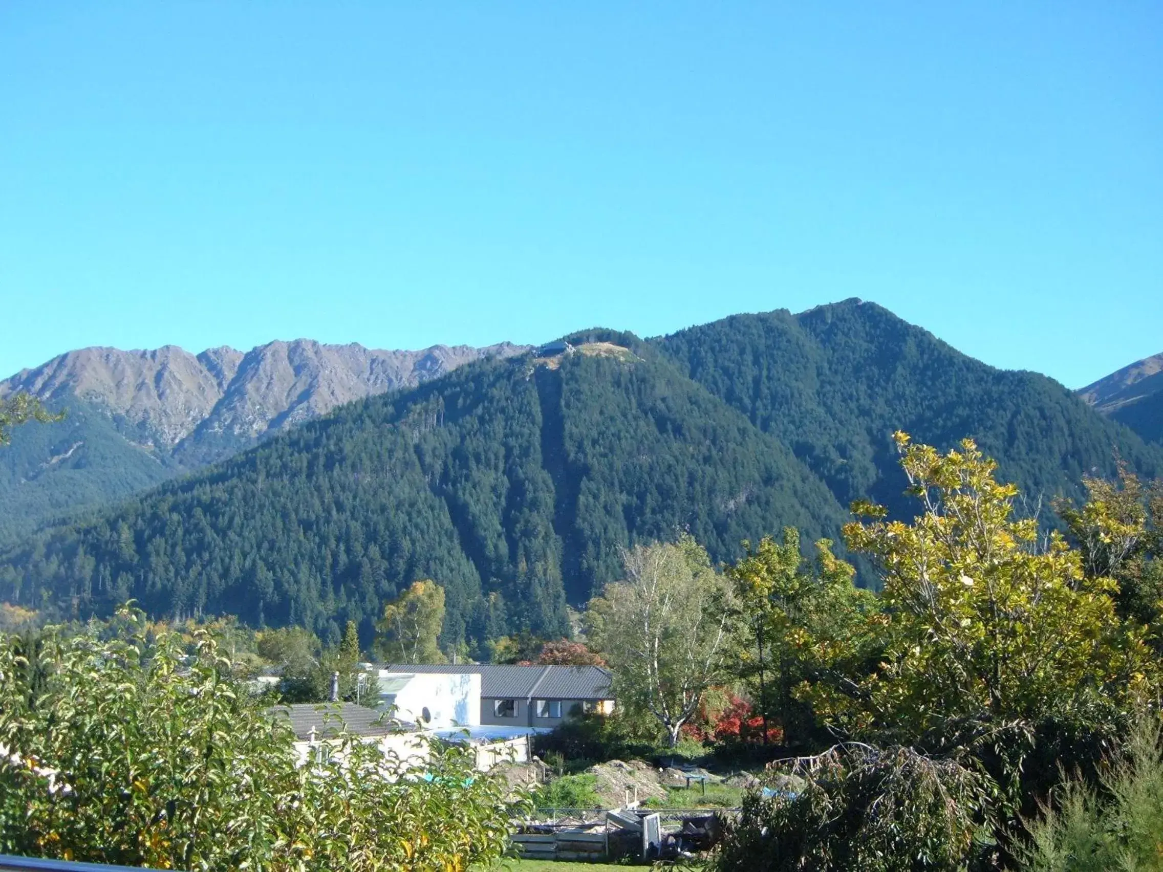 View (from property/room), Mountain View in Autoline Queenstown Motel