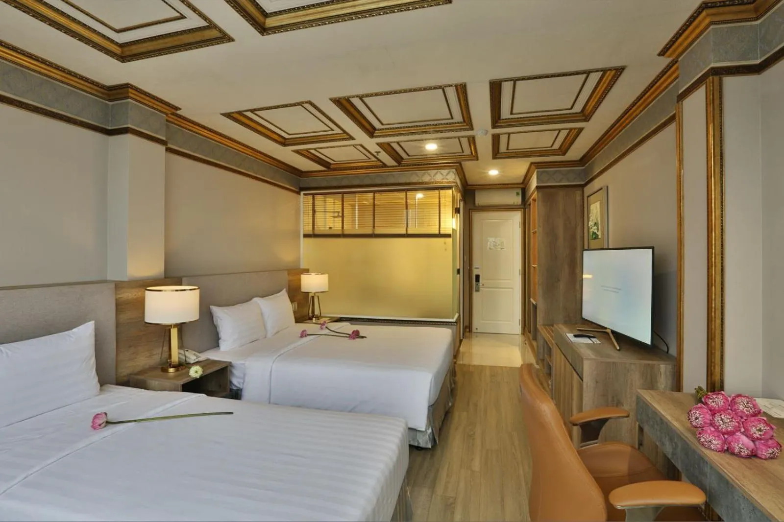 Photo of the whole room, Bed in Lotus Saigon Hotel