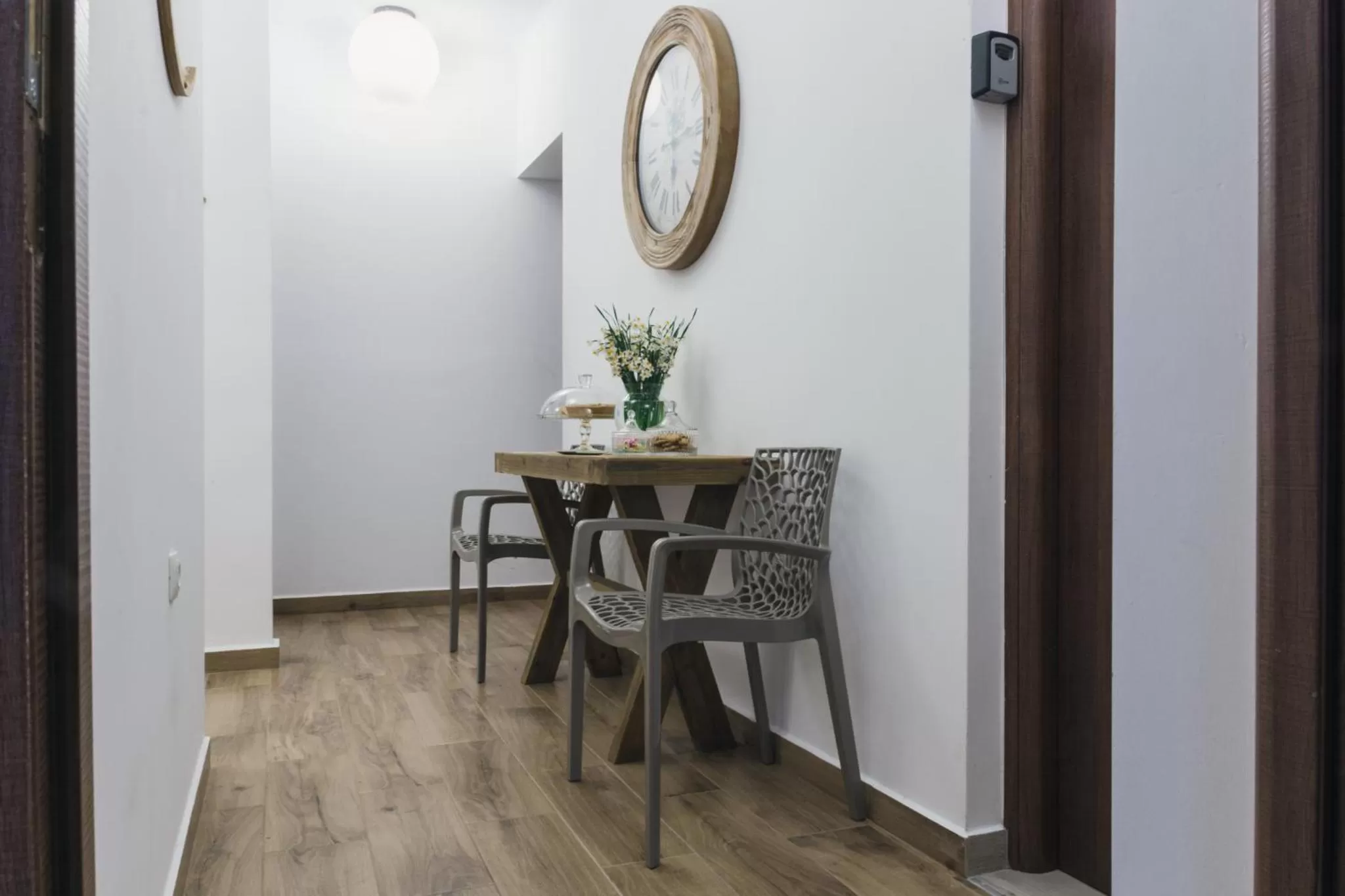 Seating area in Dome Rooms Downtown