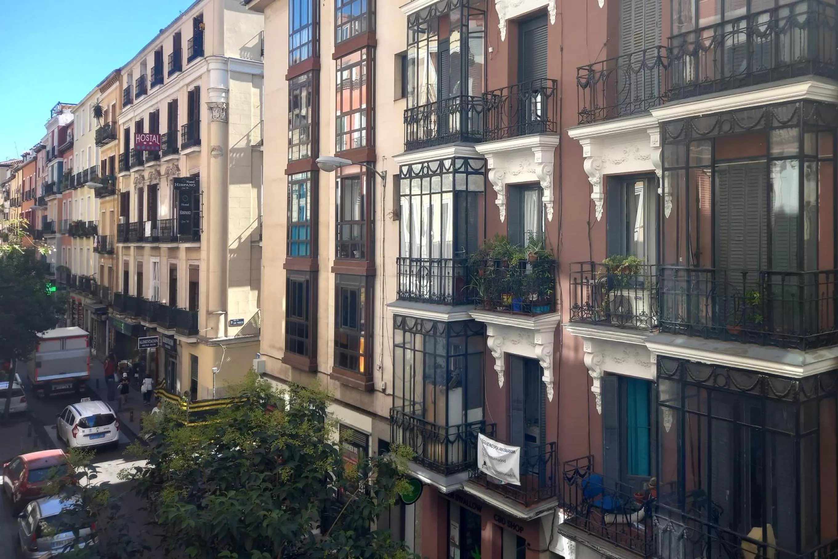 Street view in Woohoo Rooms Hortaleza