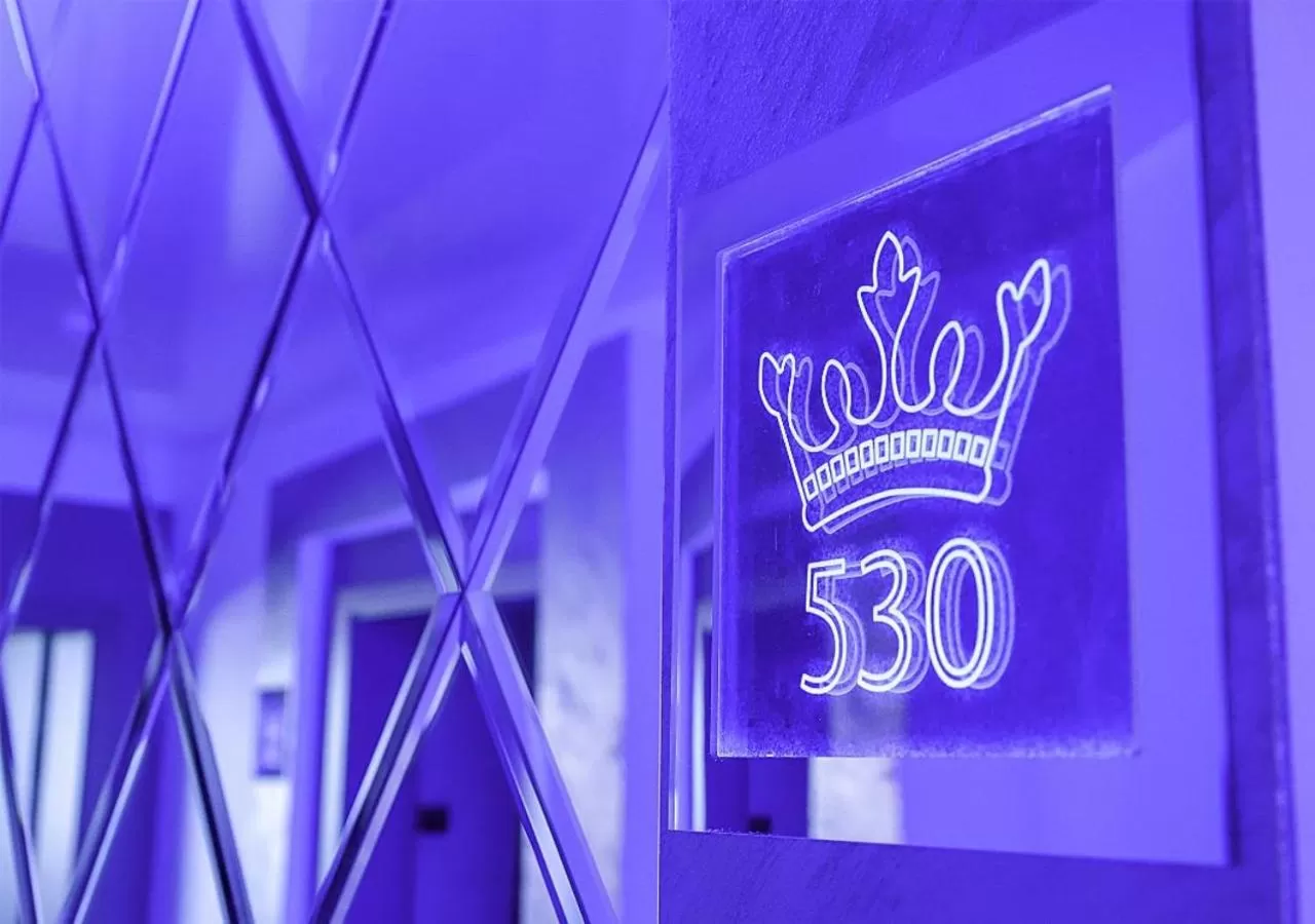 Decorative detail in Hotel Royal