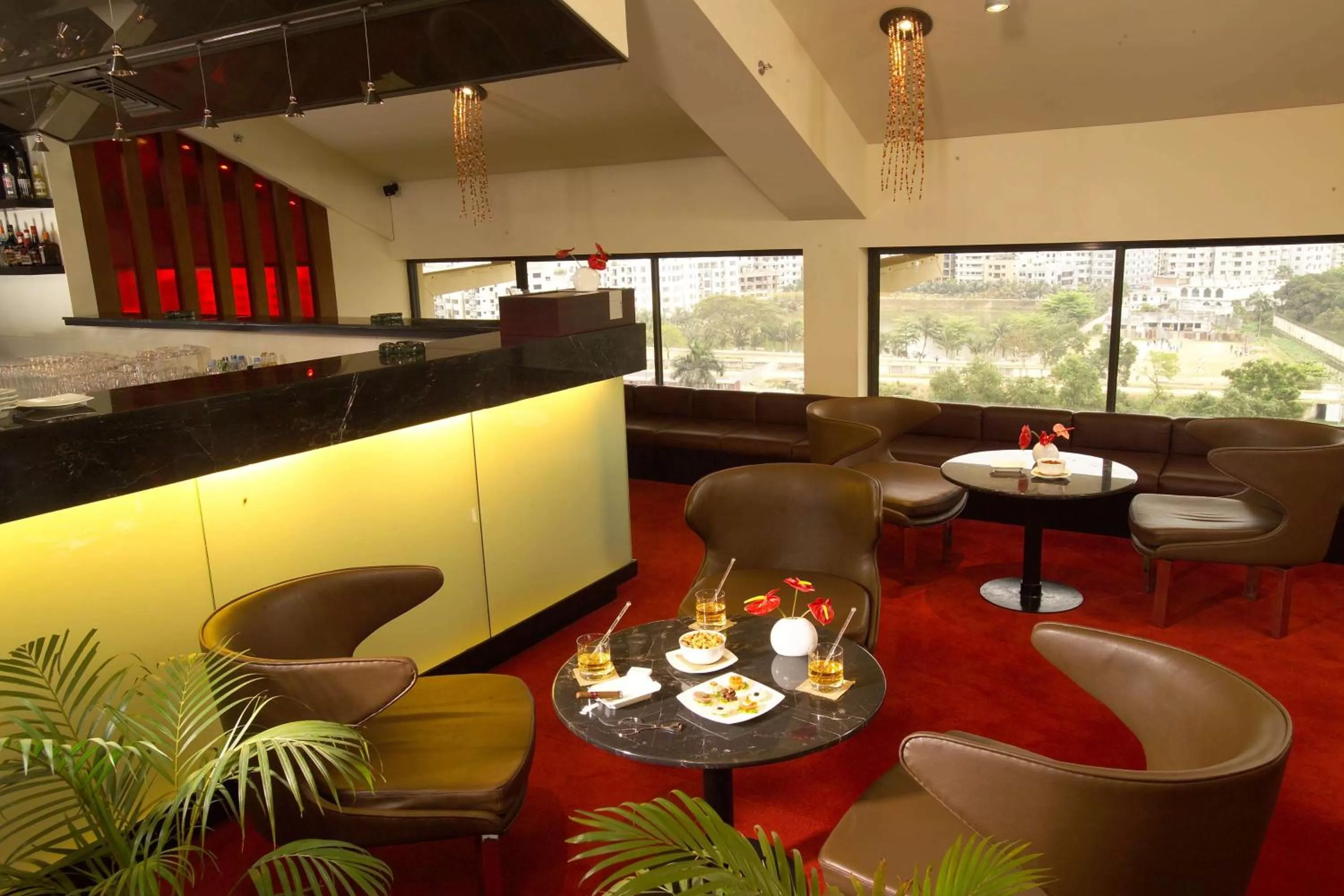 Lounge or bar in Radisson Blu Dhaka Water Garden