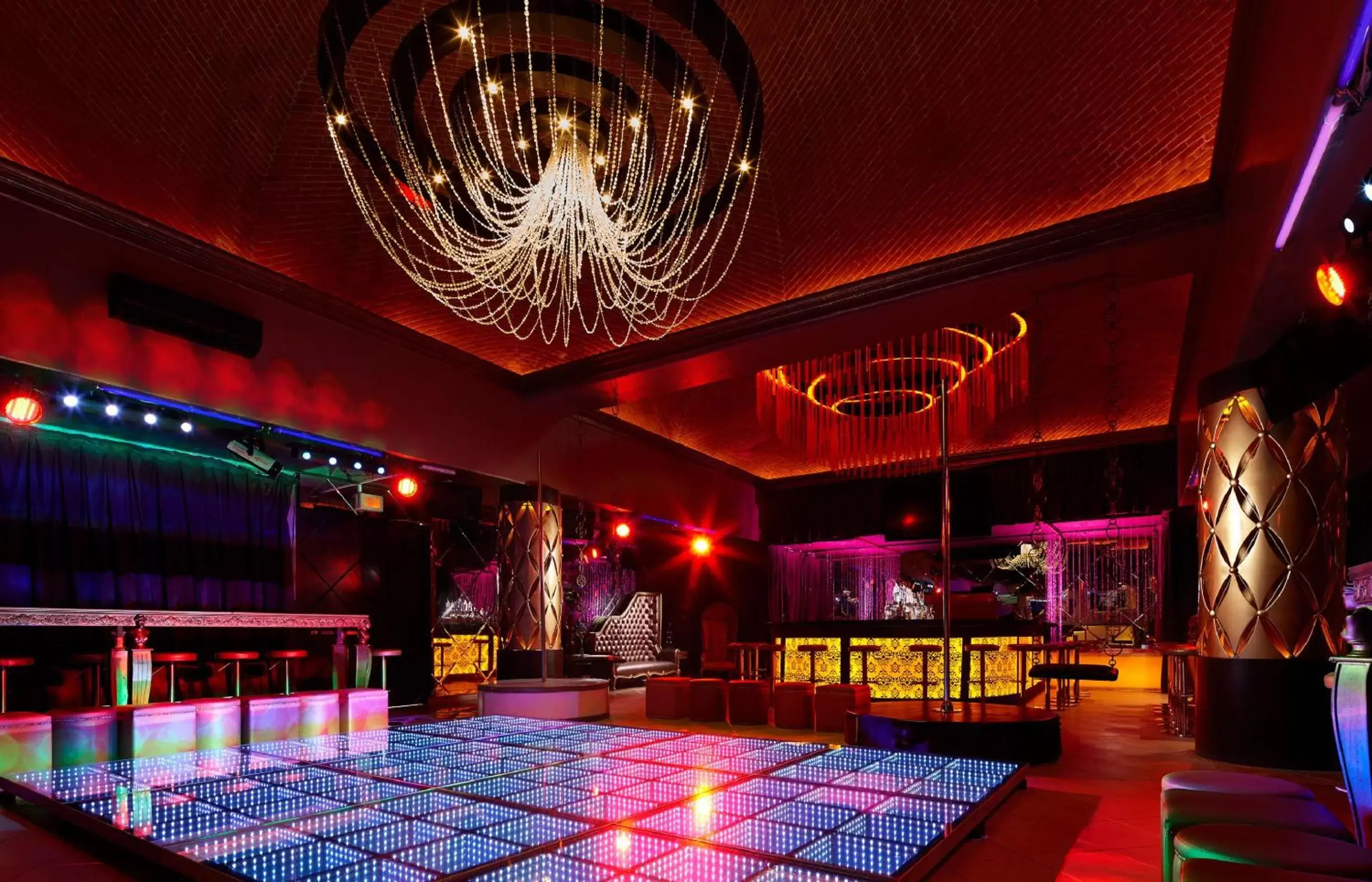 Lounge or bar in Desire Riviera Maya Pearl Resort