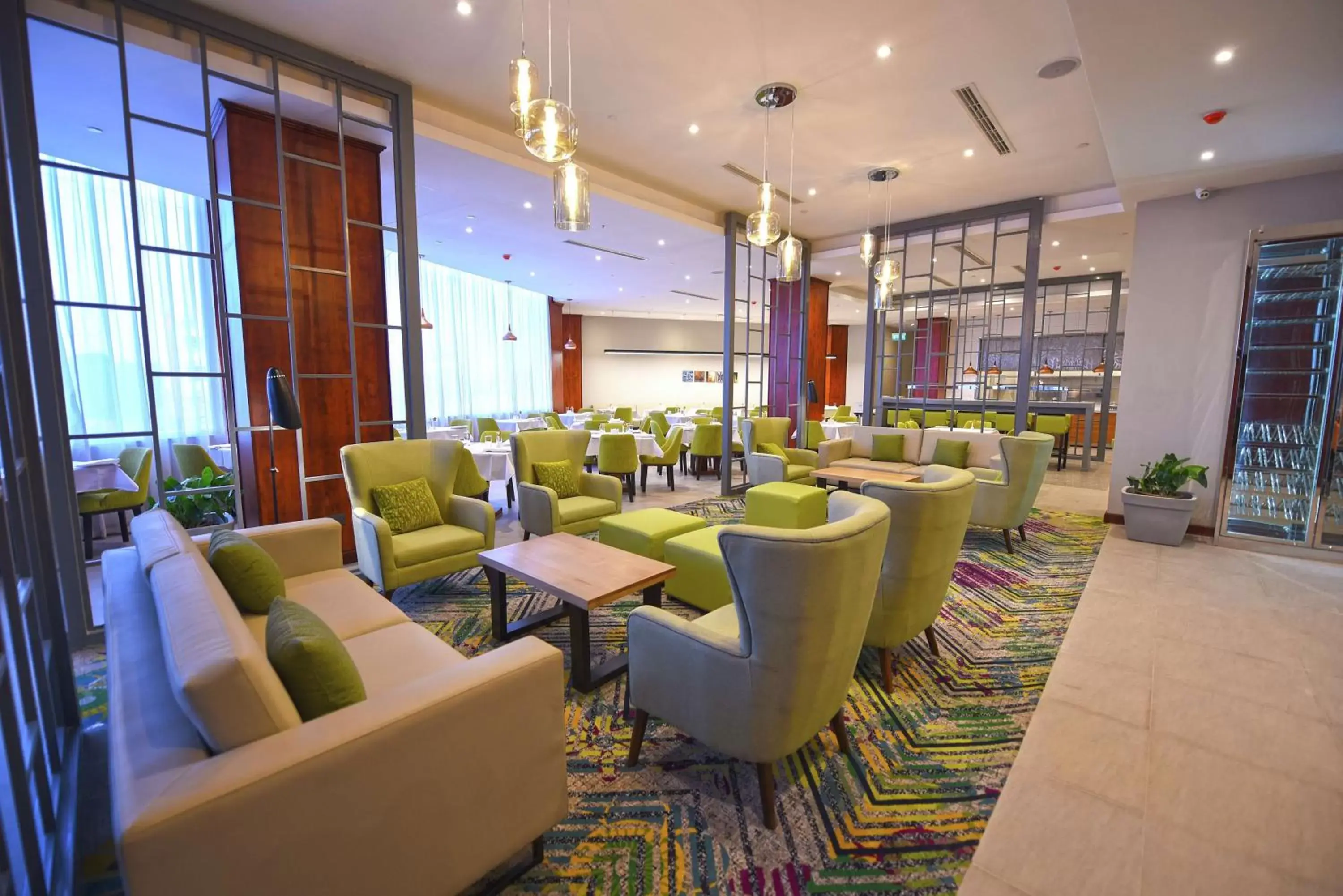 Restaurant/places to eat, Lounge/Bar in Hilton Garden Inn Kampala