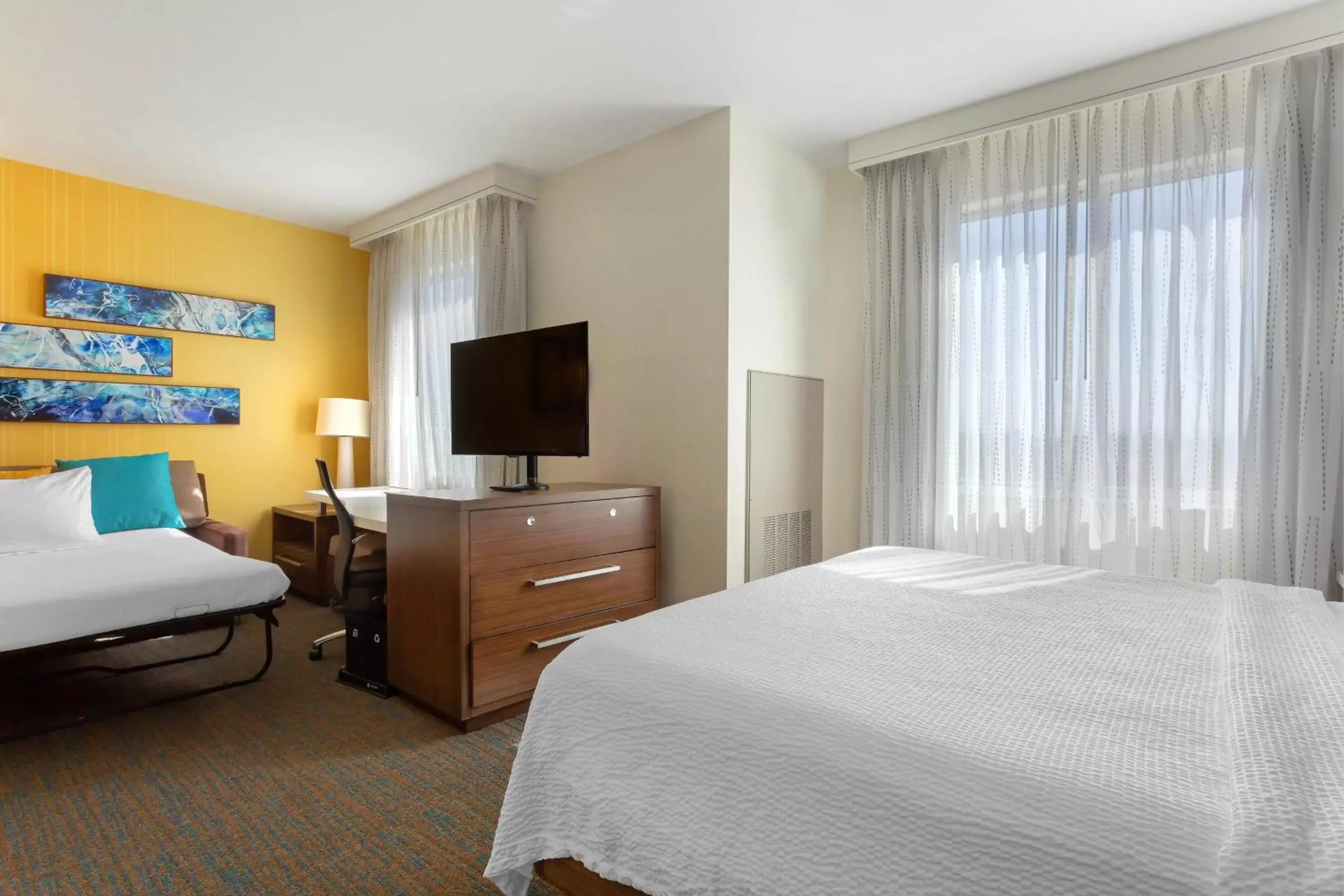 Photo of the whole room, Bed in Residence Inn by Marriott Secaucus Meadowlands