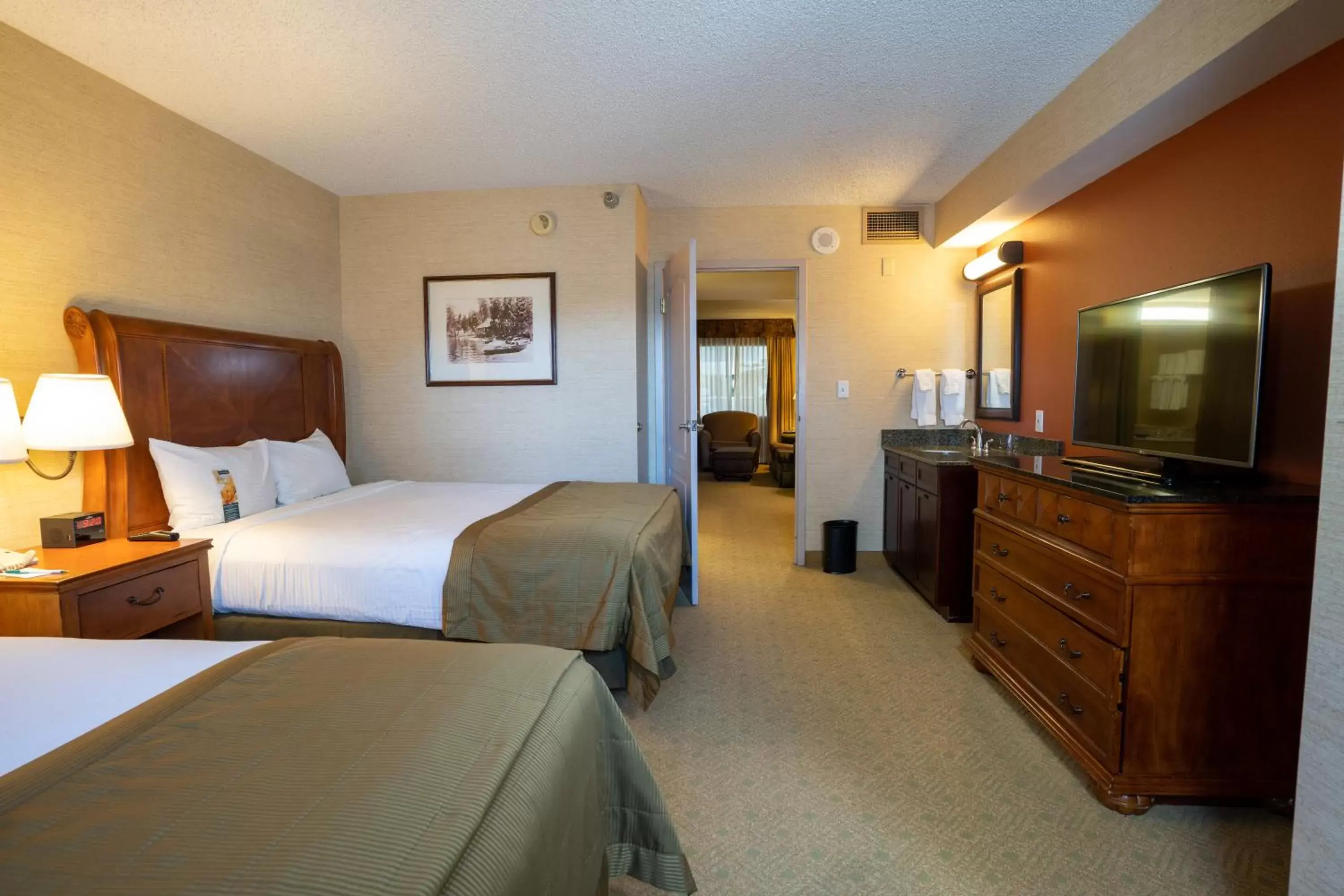 Photo of the whole room, Bed in Lake Tahoe Resort Hotel