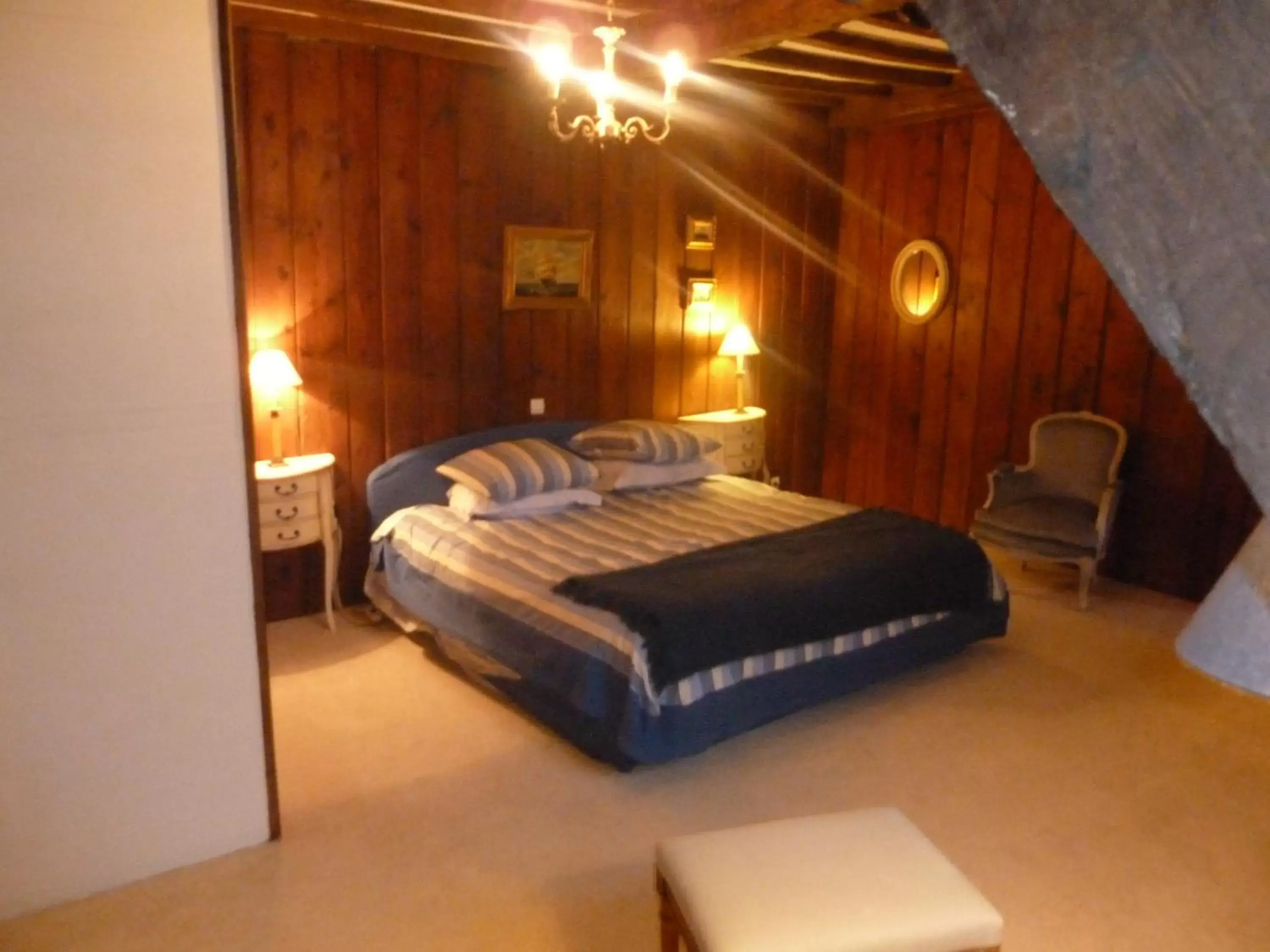 Photo of the whole room, Bed in Les Trauchandieres de Saint Malo
