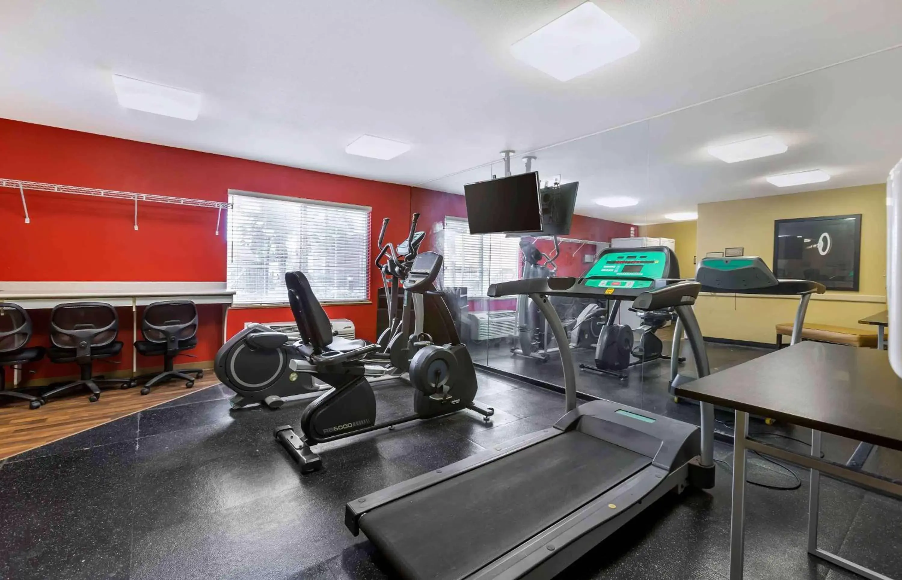 Fitness centre/facilities, Fitness Center/Facilities in Extended Stay America Suites - Phoenix - Biltmore