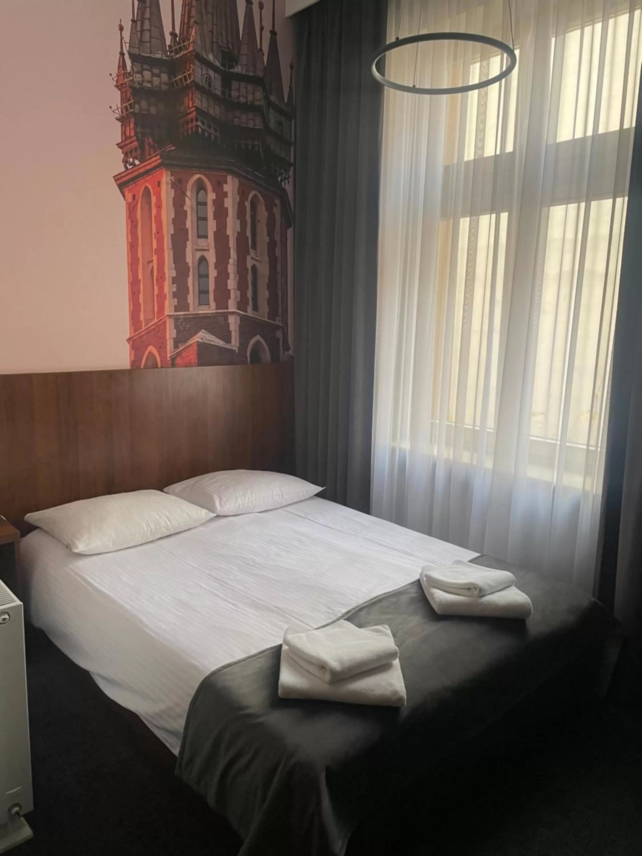 Photo of the whole room, Bed in Hotel Downtown Kraków