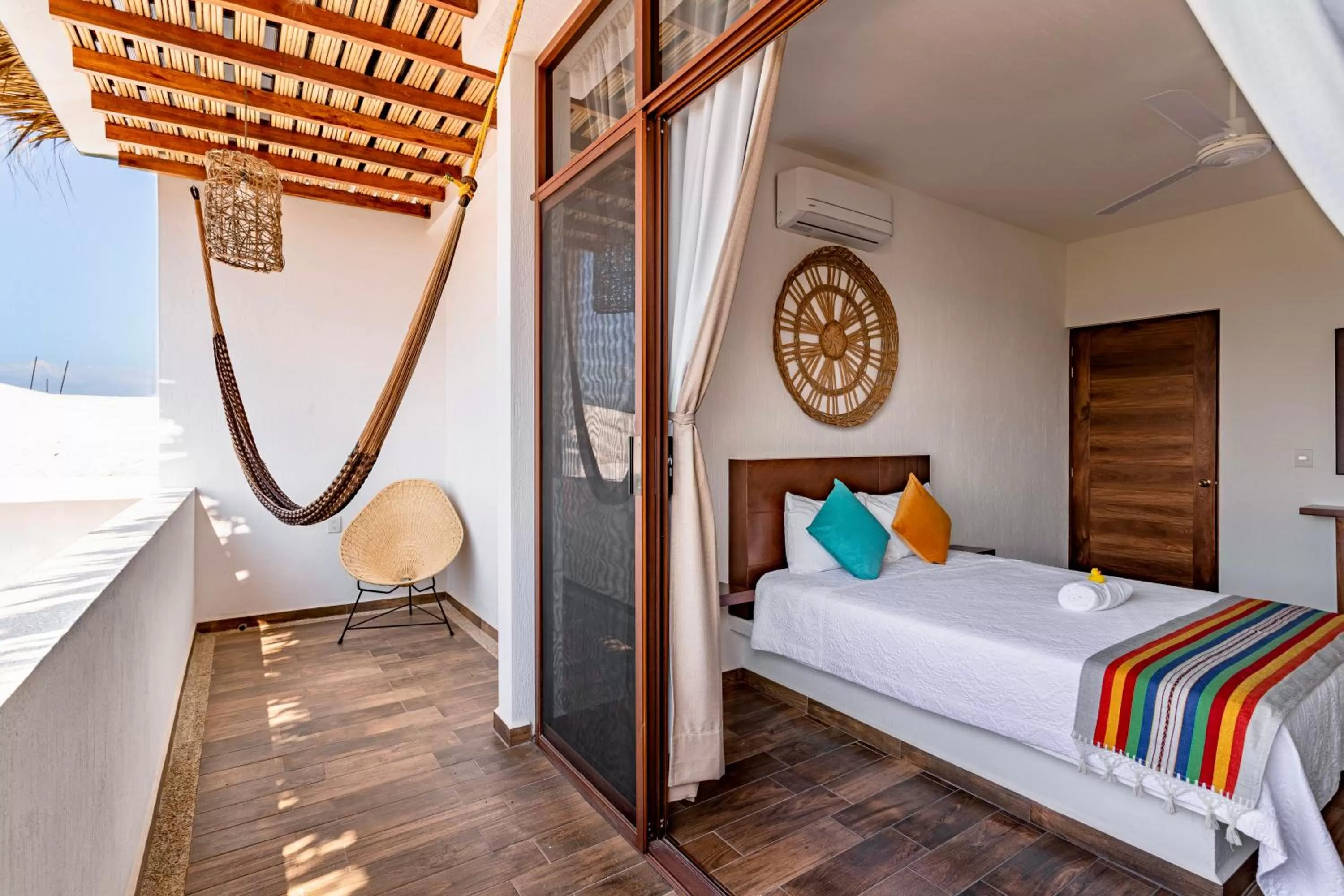 Bed in Punta Kai Hotel & Hostal