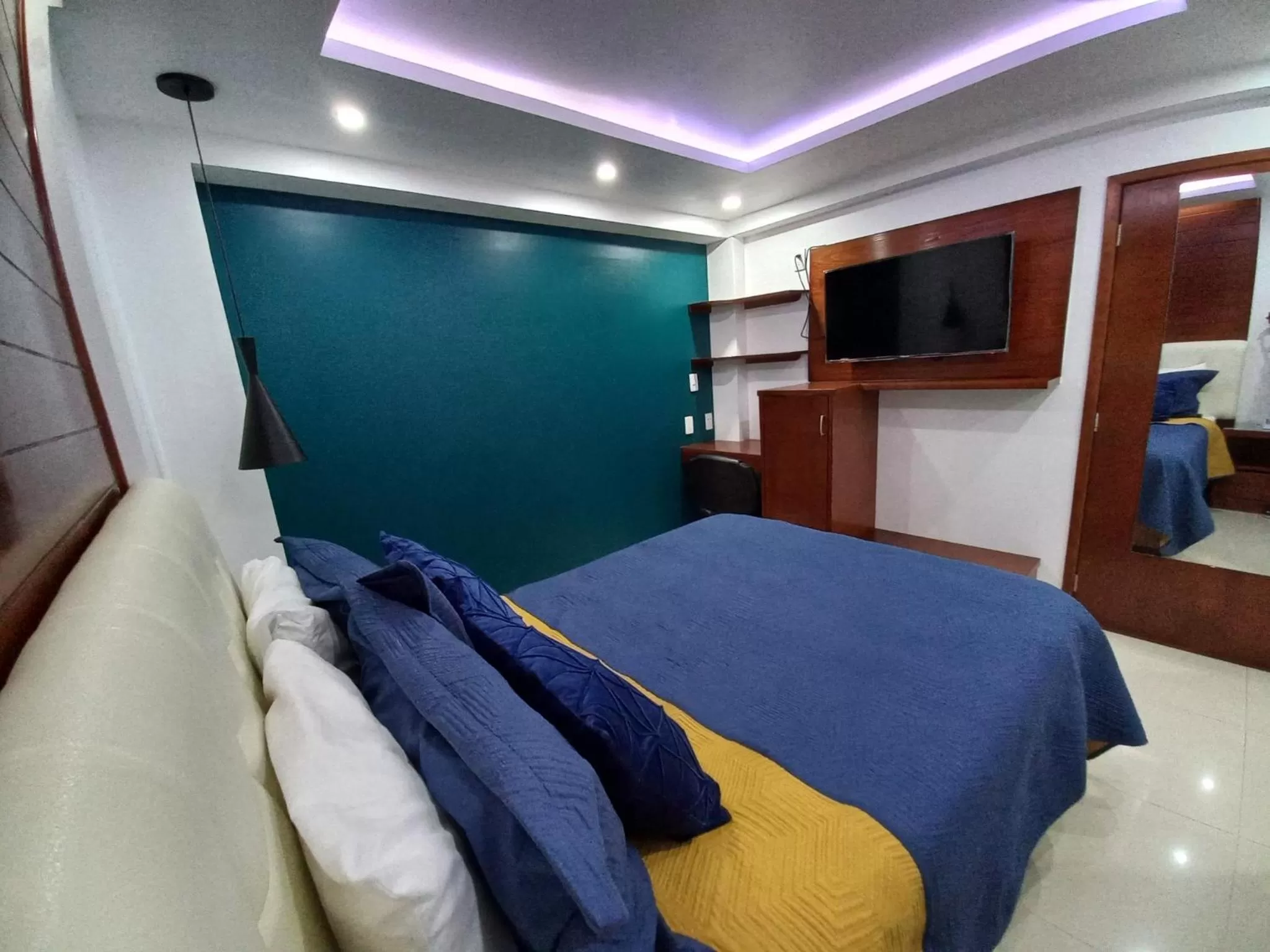 Photo of the whole room, Bed in La Aurora Hotel Like Home