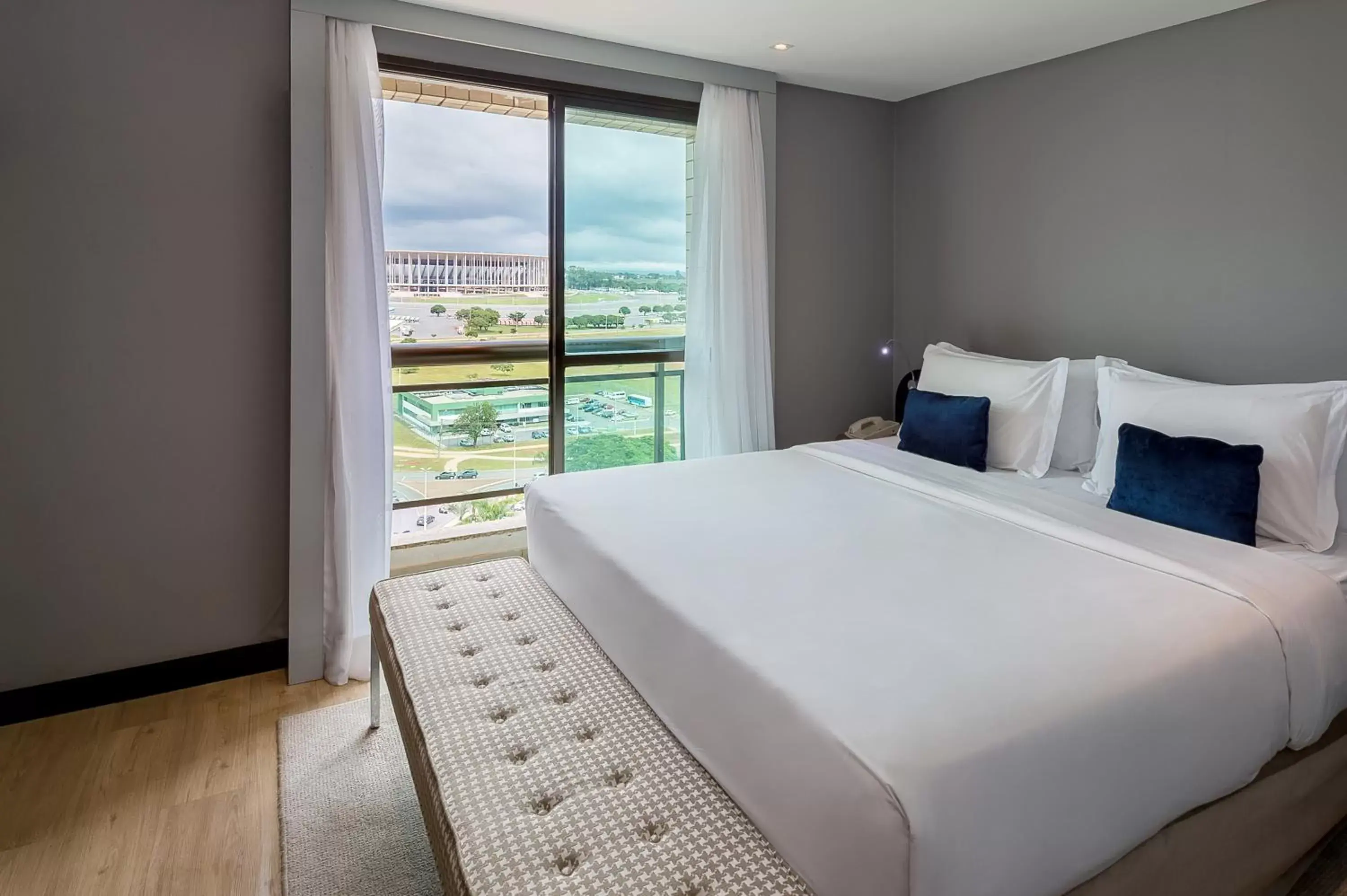 Photo of the whole room, Bed in Grand Mercure Brasilia Eixo Monumental