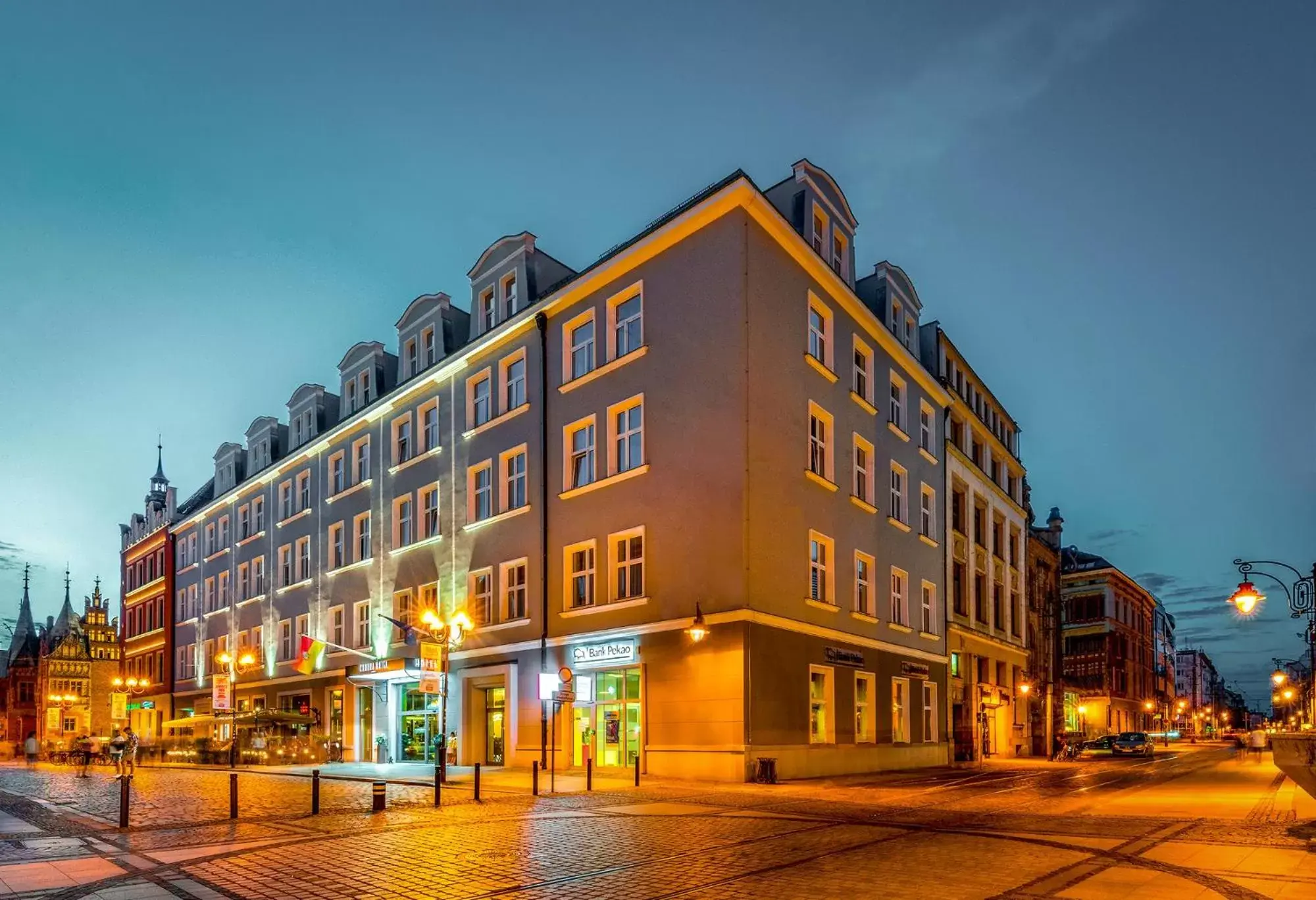 Property Building in Korona Hotel Wroclaw Market Square