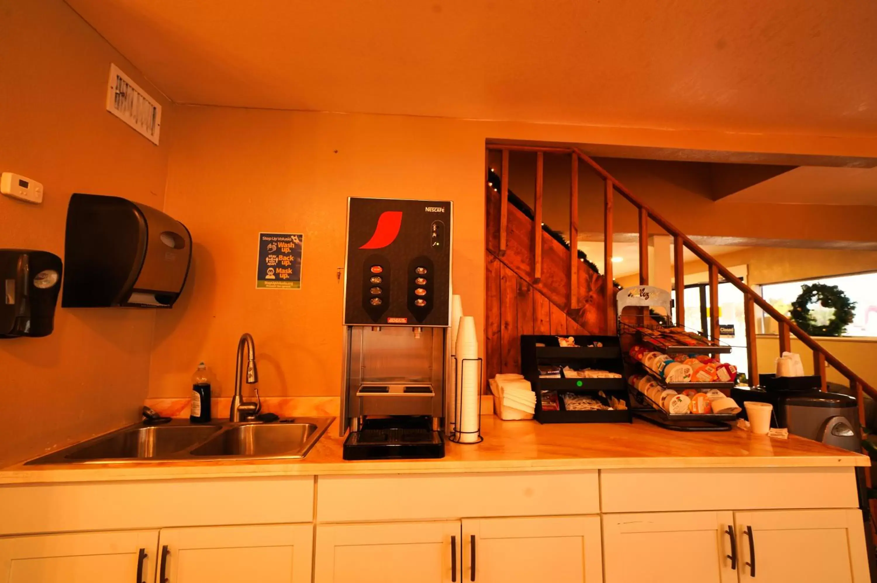 Kitchen/Kitchenette in Sandals Inn