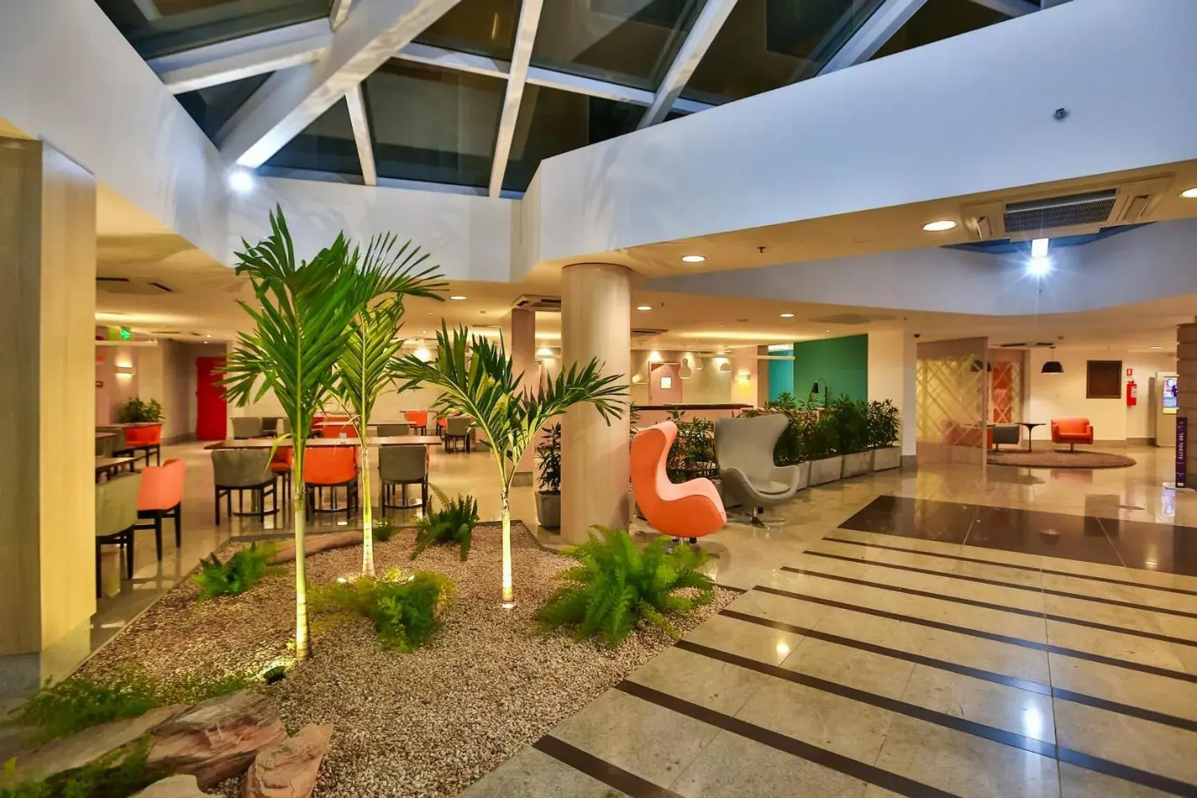 Lobby or reception in ibis Rio de Janeiro Barra da Tijuca