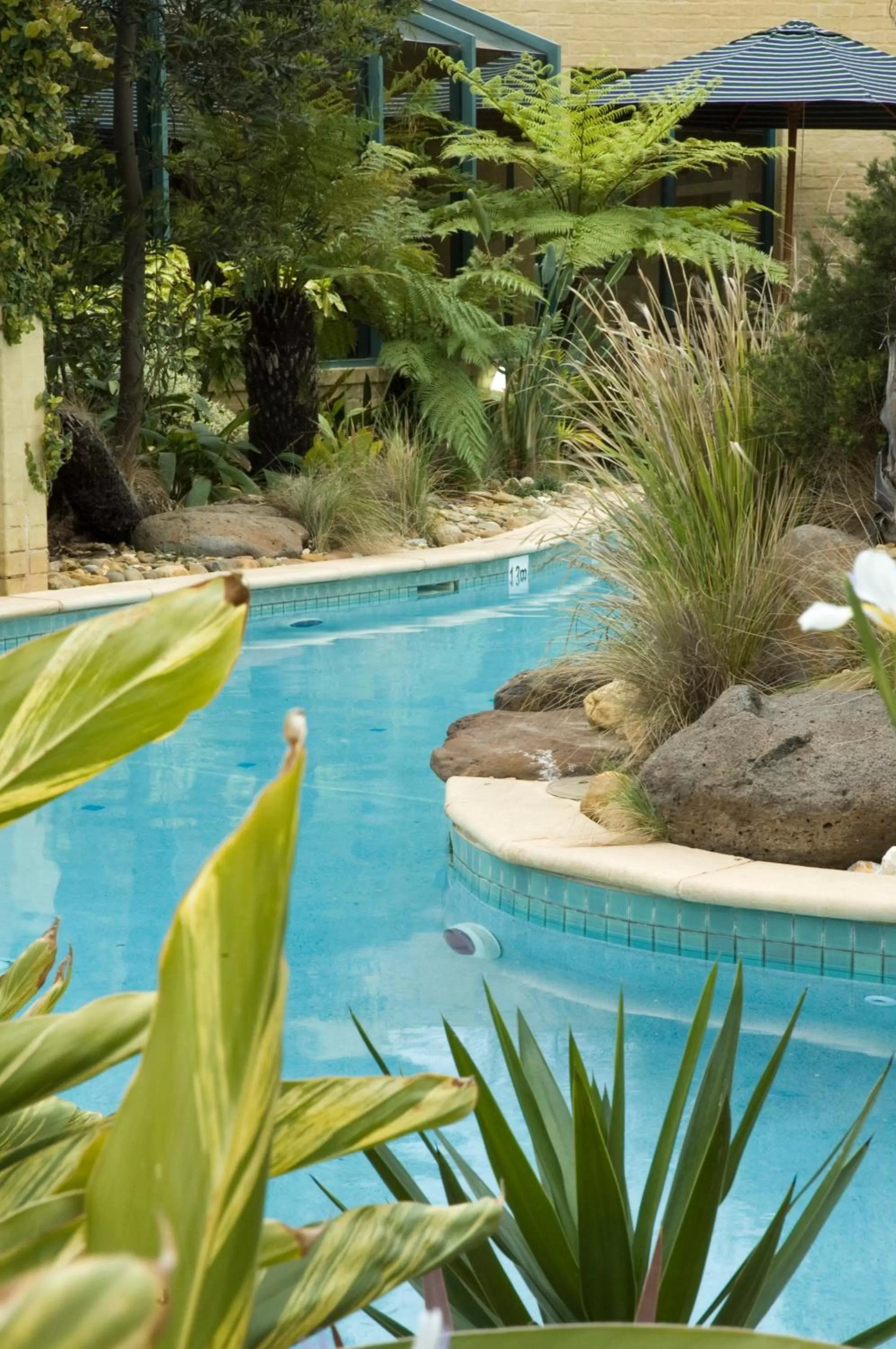 Swimming pool in Madison Spa Motel - Adults Only