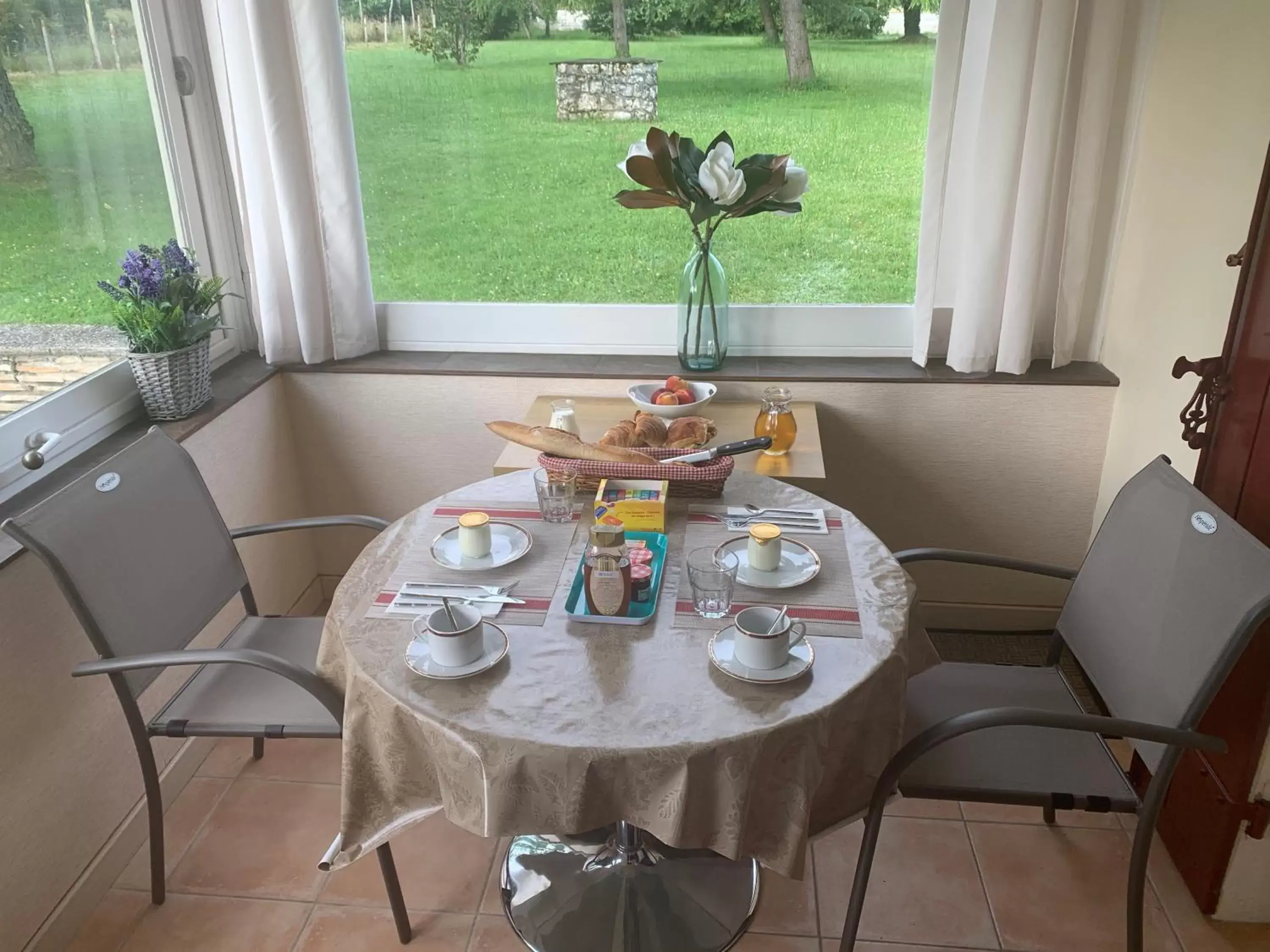 Continental breakfast in Le Pontet