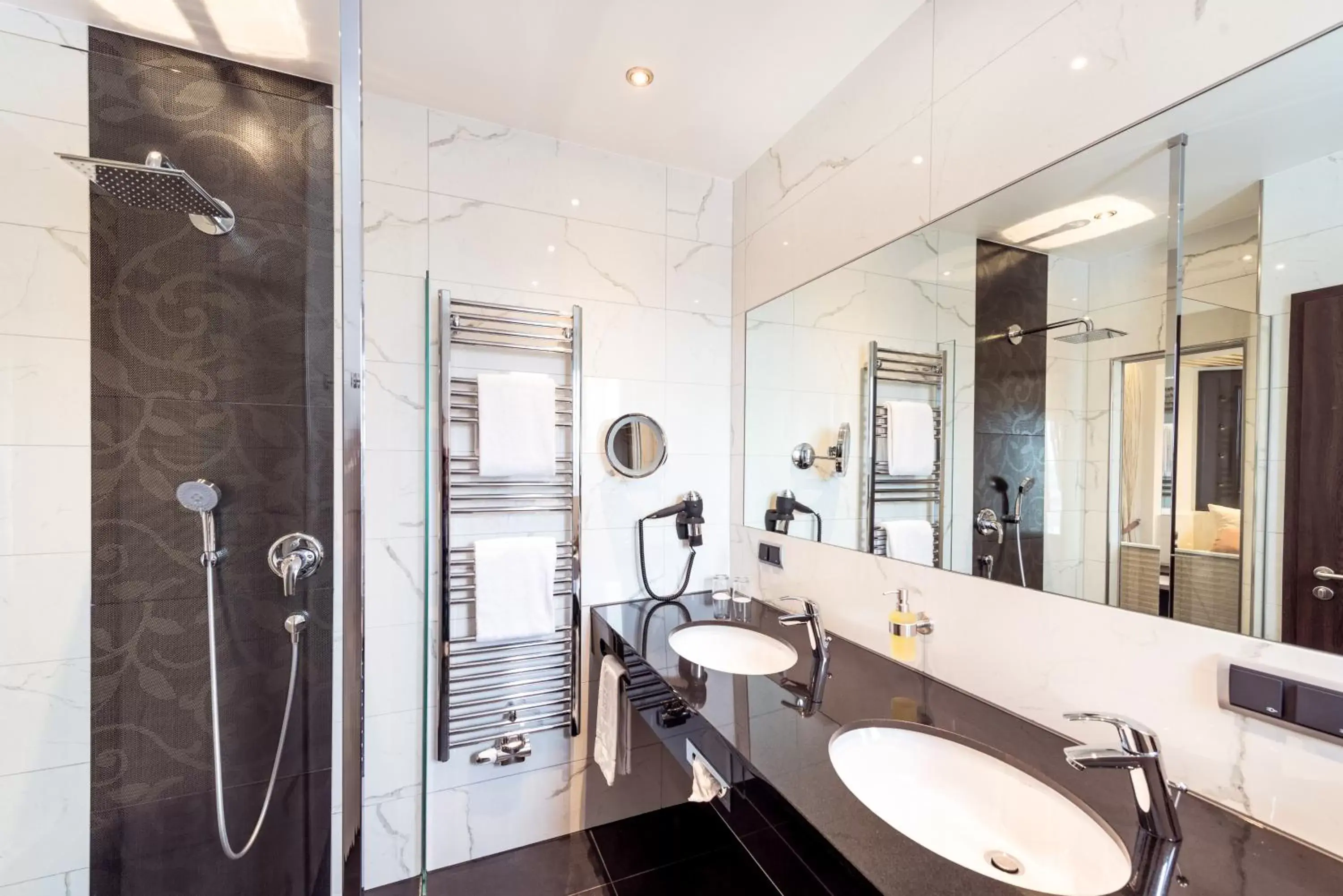 Superior Double Room in Sieben Welten Hotel & Spa Resort Superior Double Room in Sieben Welten Hotel & Spa Resort