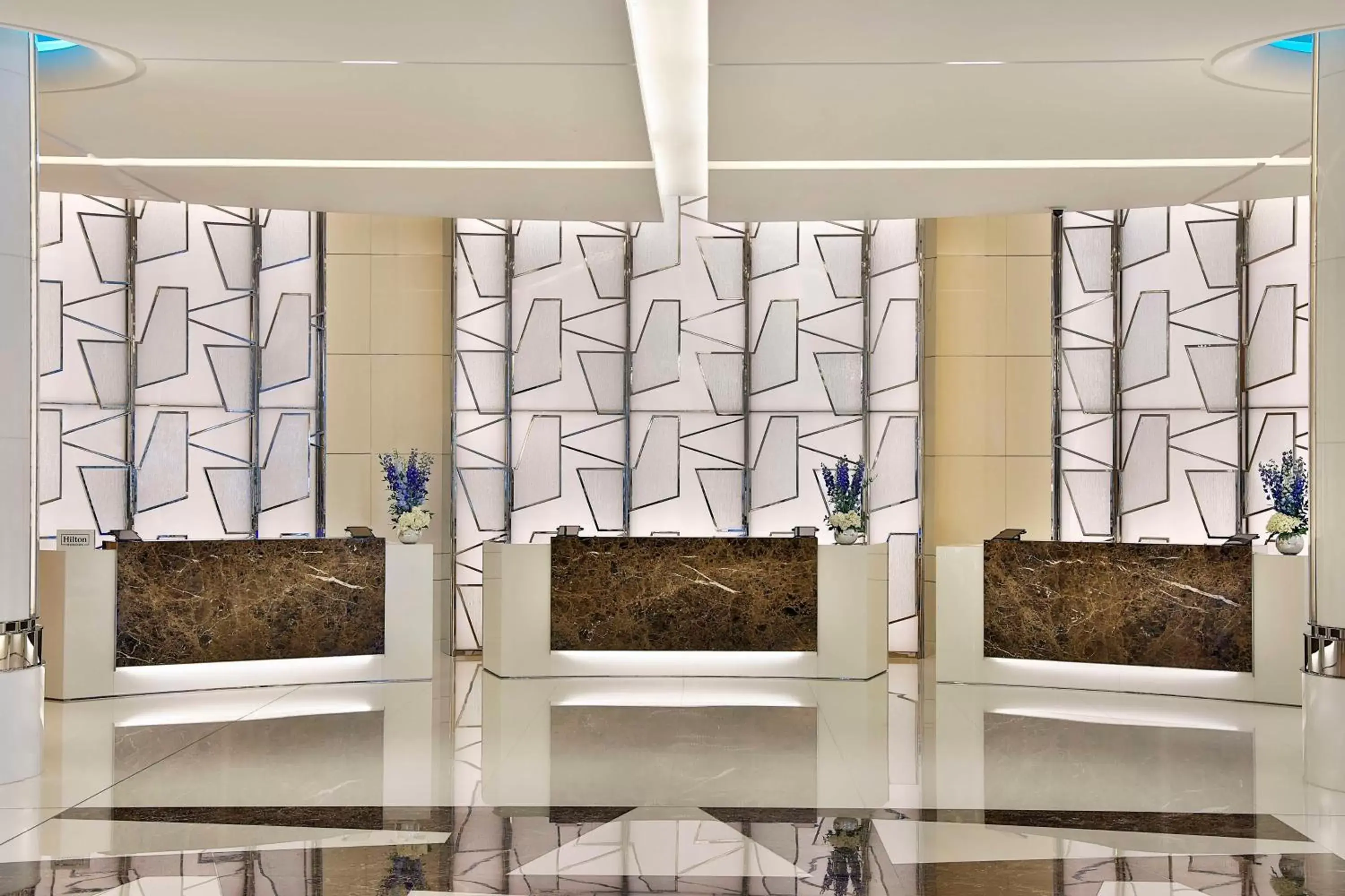 Lobby or reception in Hilton Dubai Palm Jumeirah