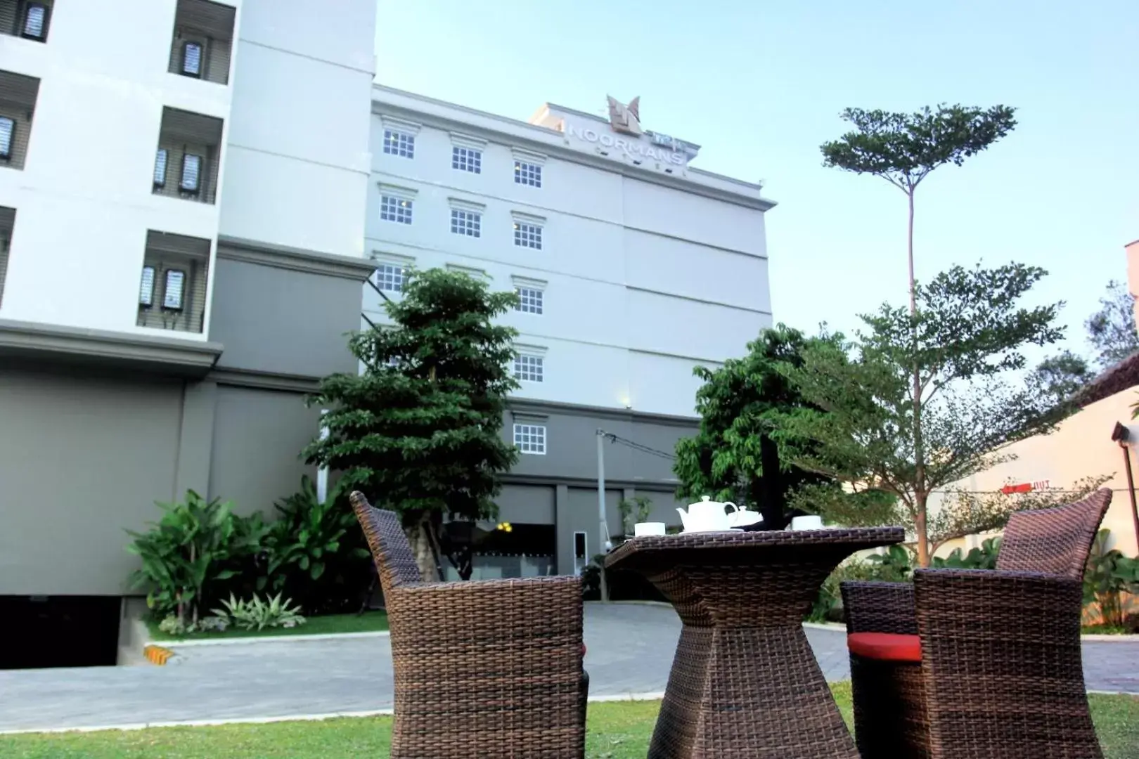 Property Building in Noormans Hotel Semarang