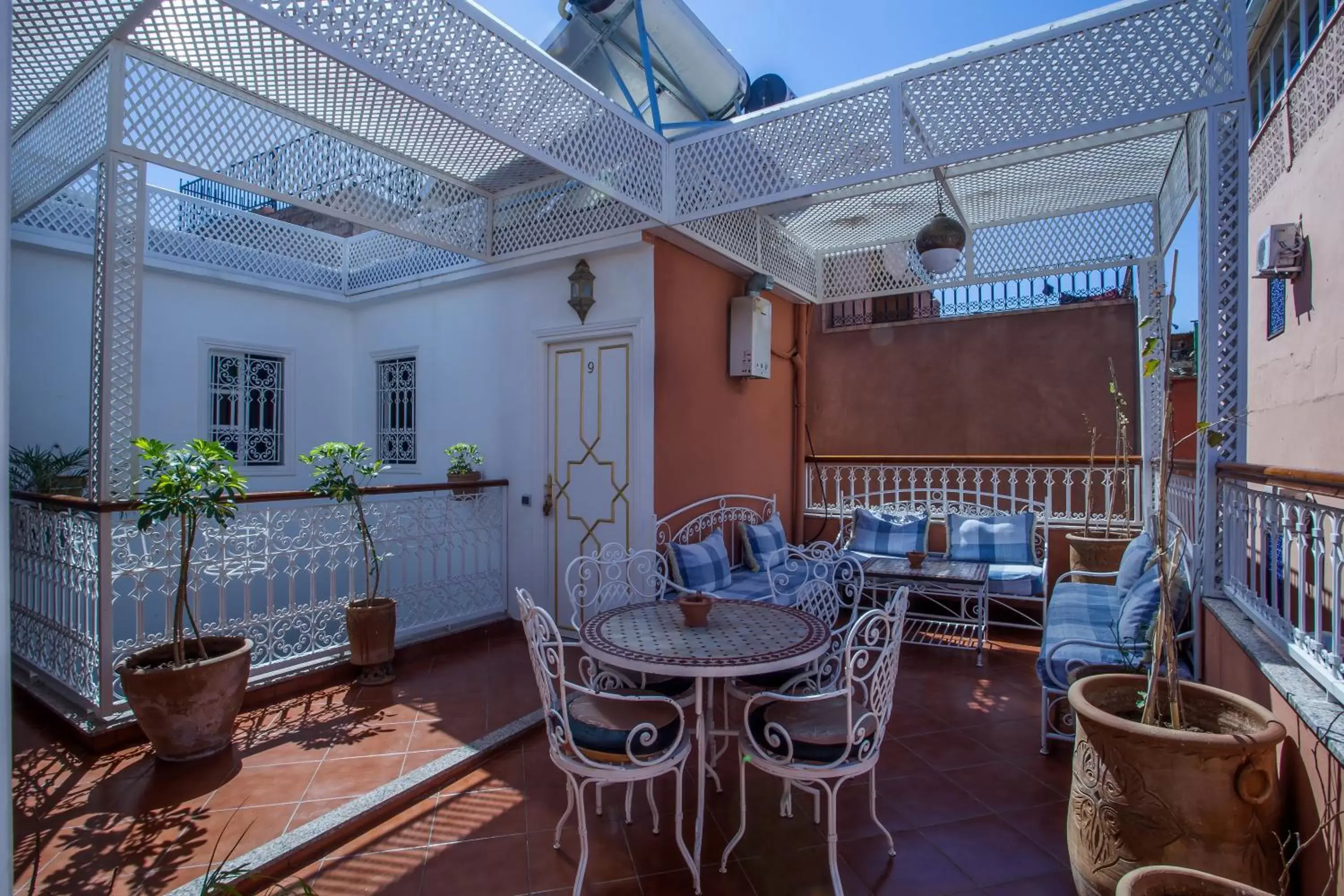 Standard Twin Room with Fan - single occupancy in Hotel Zitoune Standard Twin Room with Fan - single occupancy in Hotel Zitoune