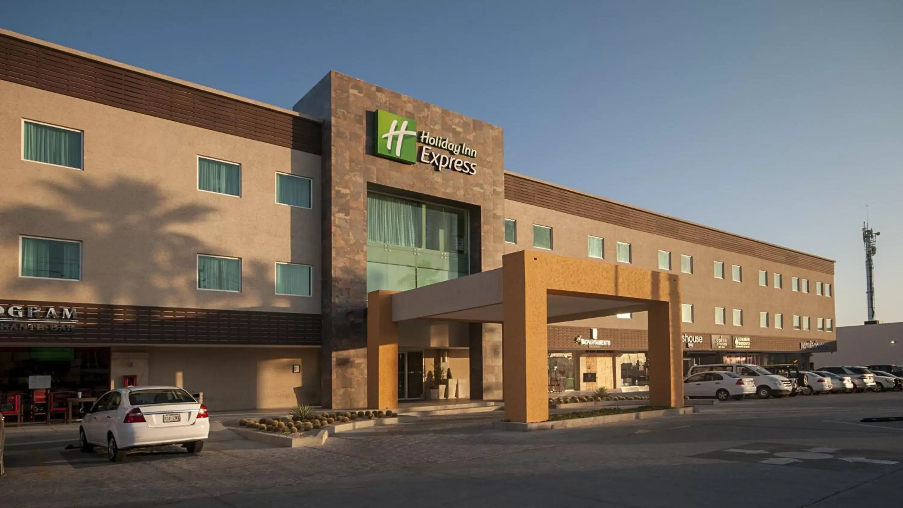 Property Building in Holiday Inn Express Cabo San Lucas, an IHG Hotel