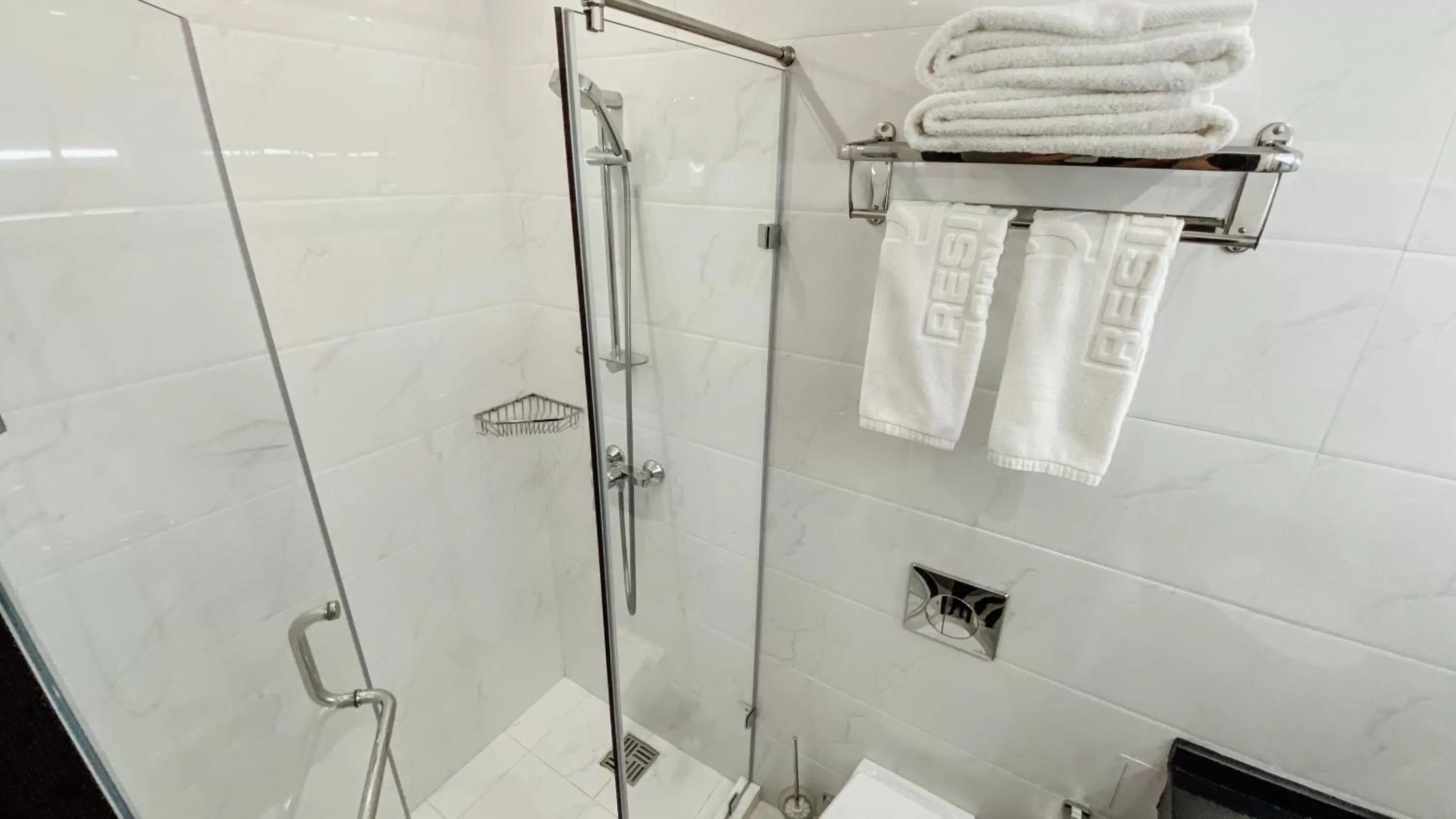 Bathroom in Resident City Hotel