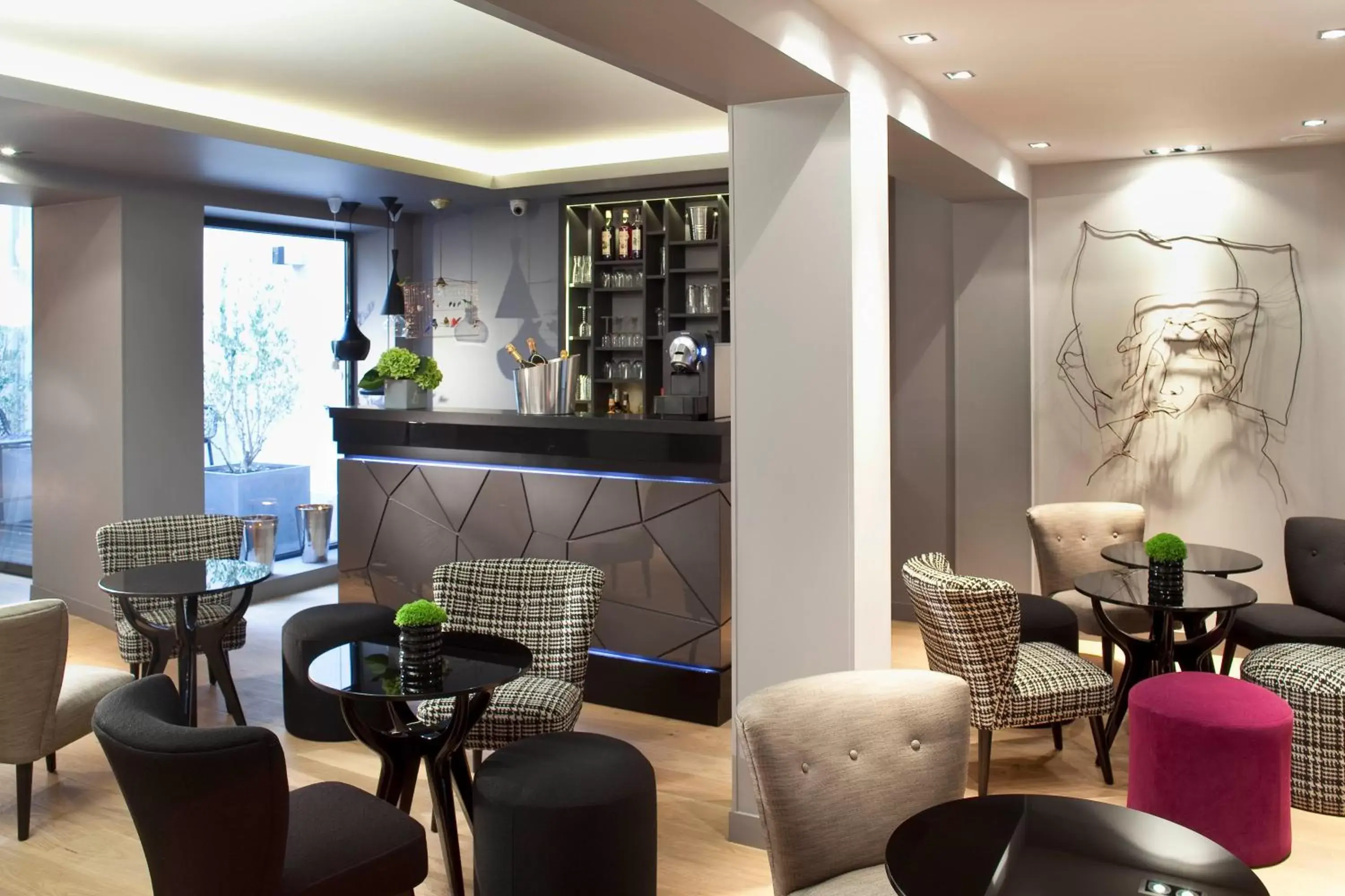 Lounge or bar, Lounge/Bar in Le Grey Hotel