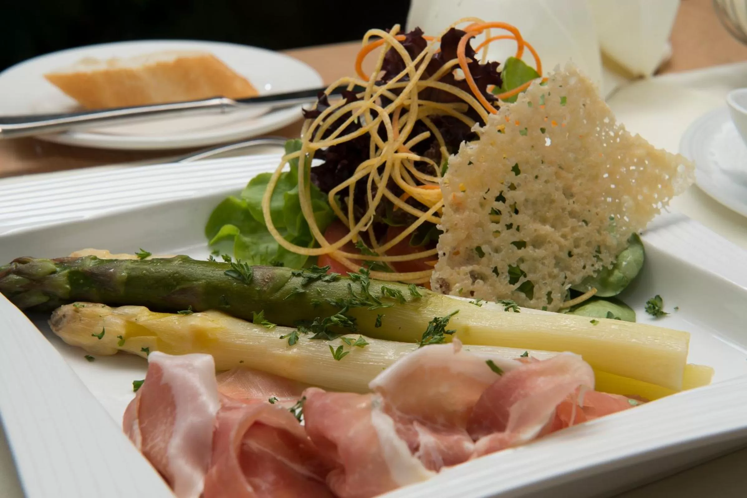 Food and drinks in Hotel zum Hirschen