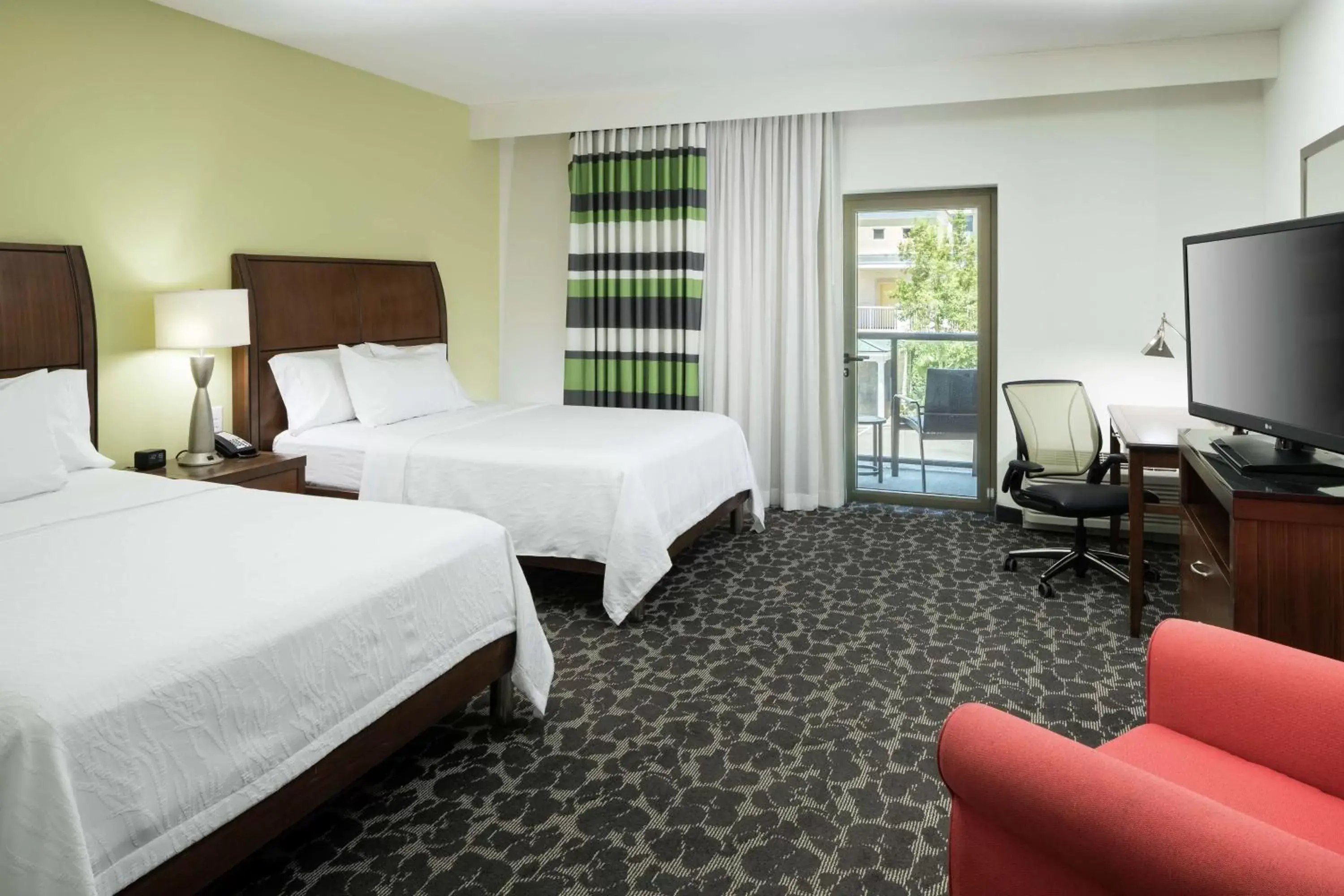 Bedroom in Hilton Garden Inn Charleston Waterfront/Downtown