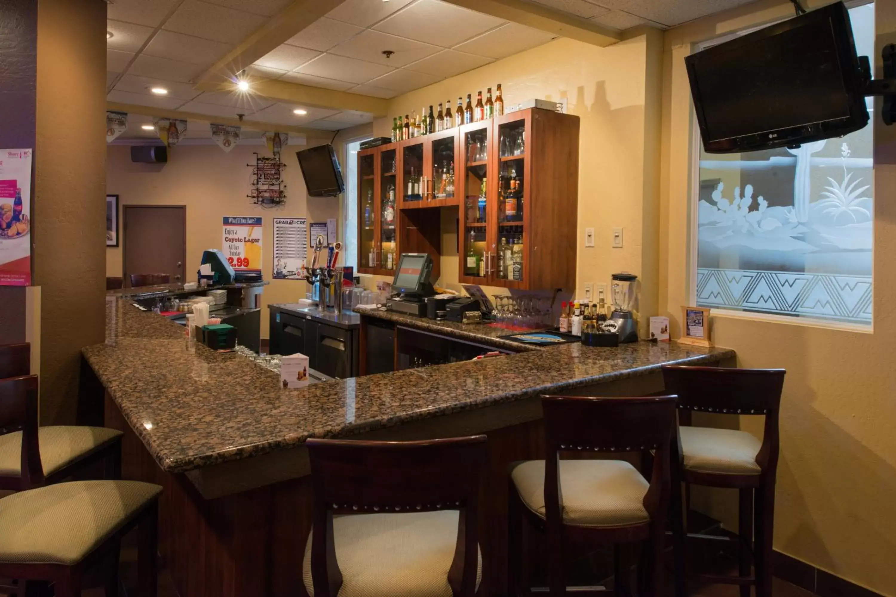 Lounge or bar, Lounge/Bar in GreenTree Hotel Phoenix West