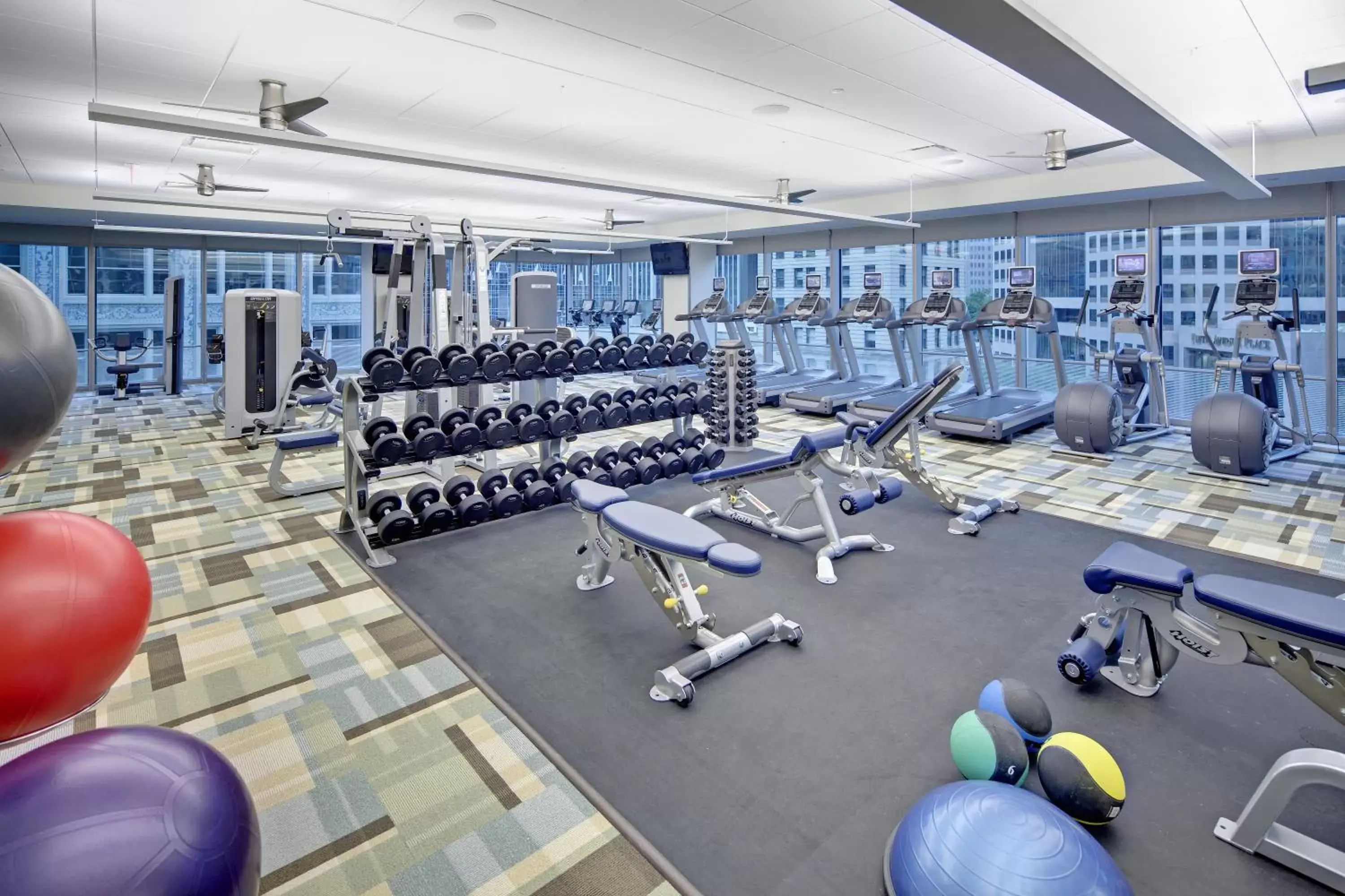 Sauna, Fitness Center/Facilities in Fairmont Pittsburgh