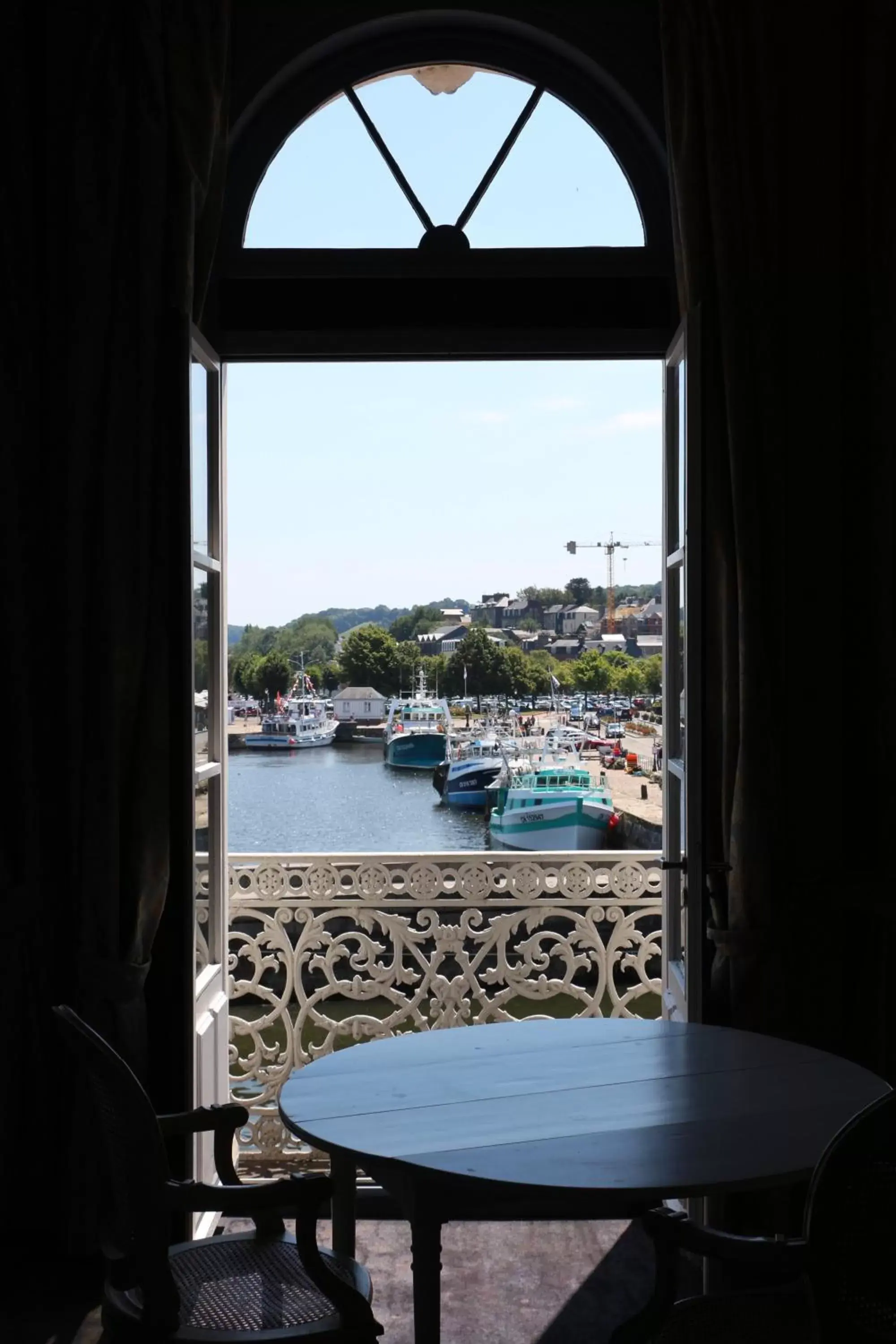 Sea view in Best Western Le Cheval Blanc -Centre- Vieux Port