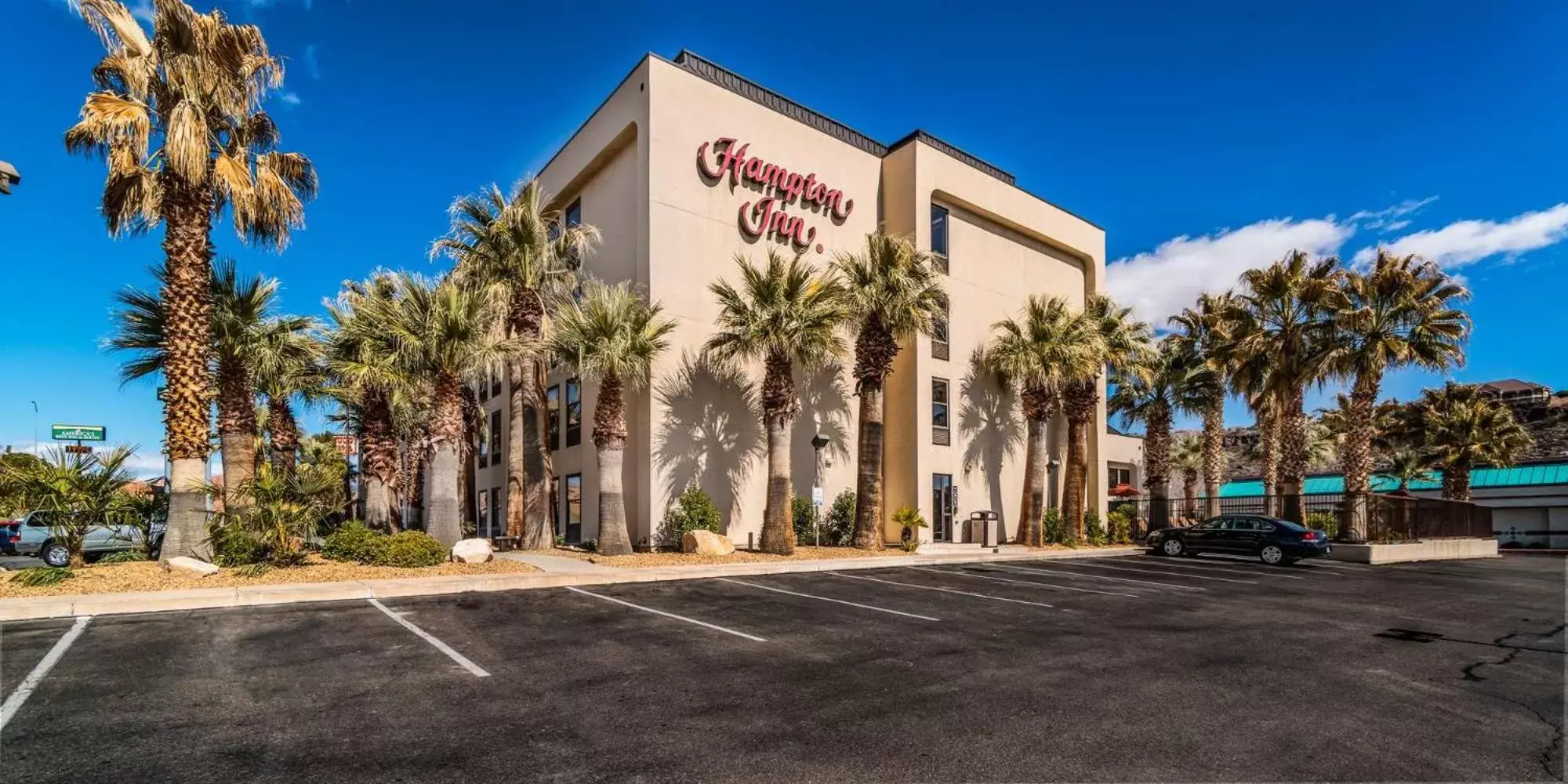 Property Building in Hampton Inn St. George