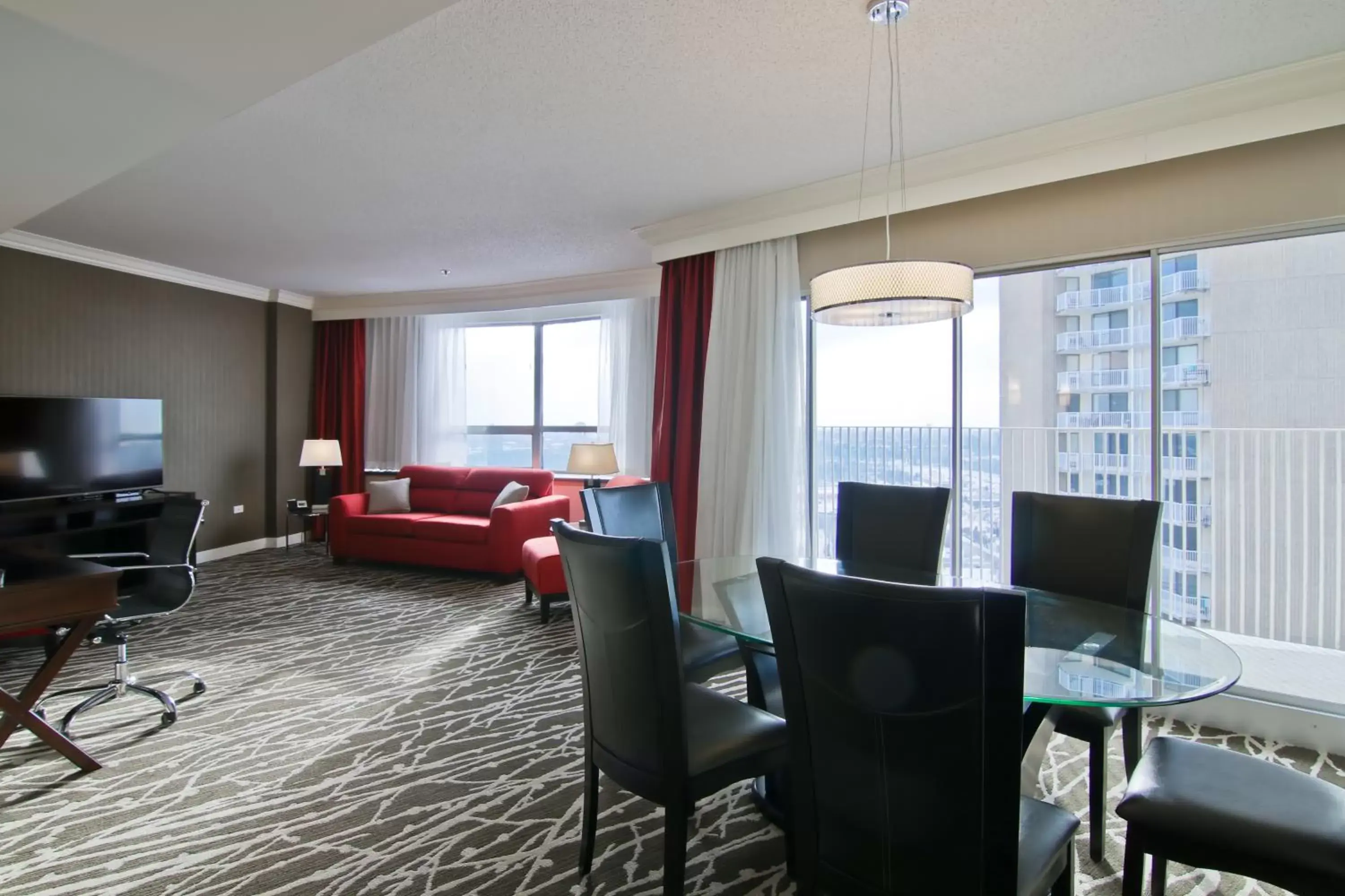 Living room, Seating Area in Chateau Lacombe Hotel