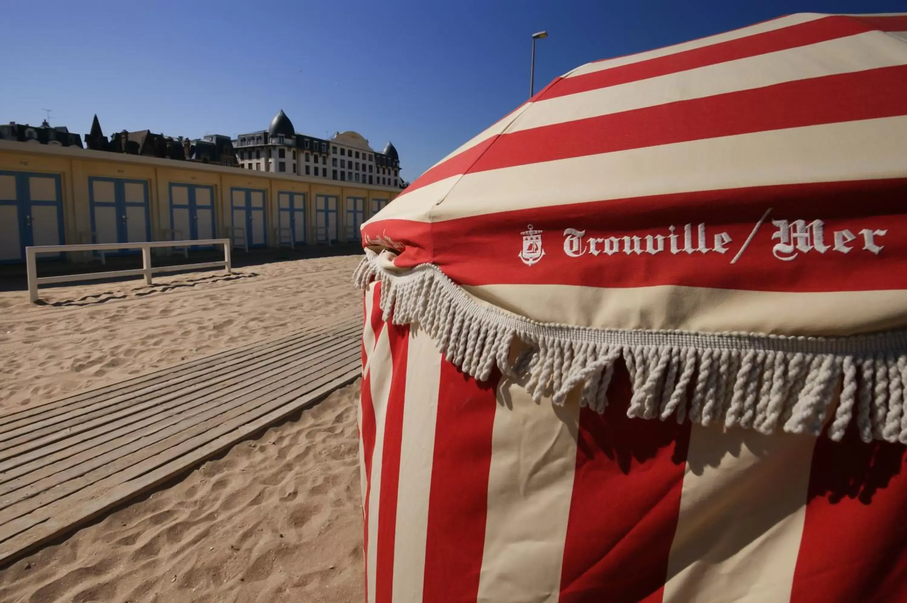 Beach in Mercure Trouville Sur Mer