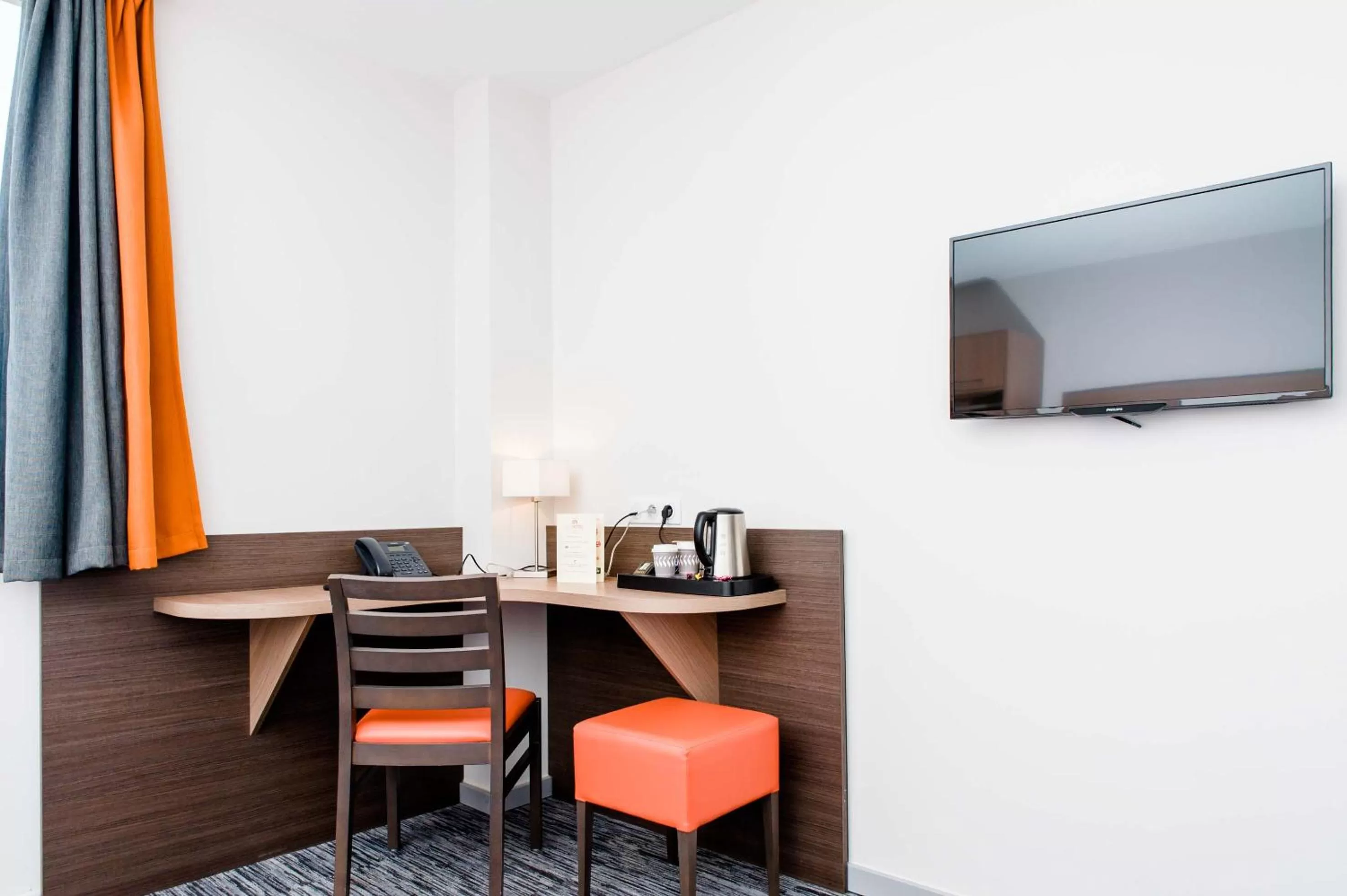 Photo of the whole room in Dios Hotel