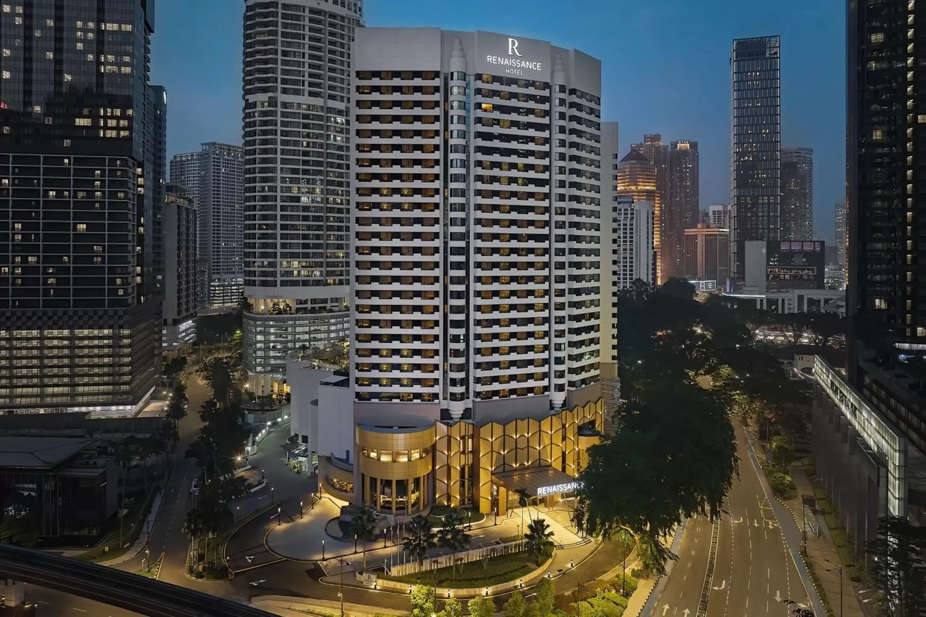 Property building in Renaissance Kuala Lumpur Hotel & Convention Centre
