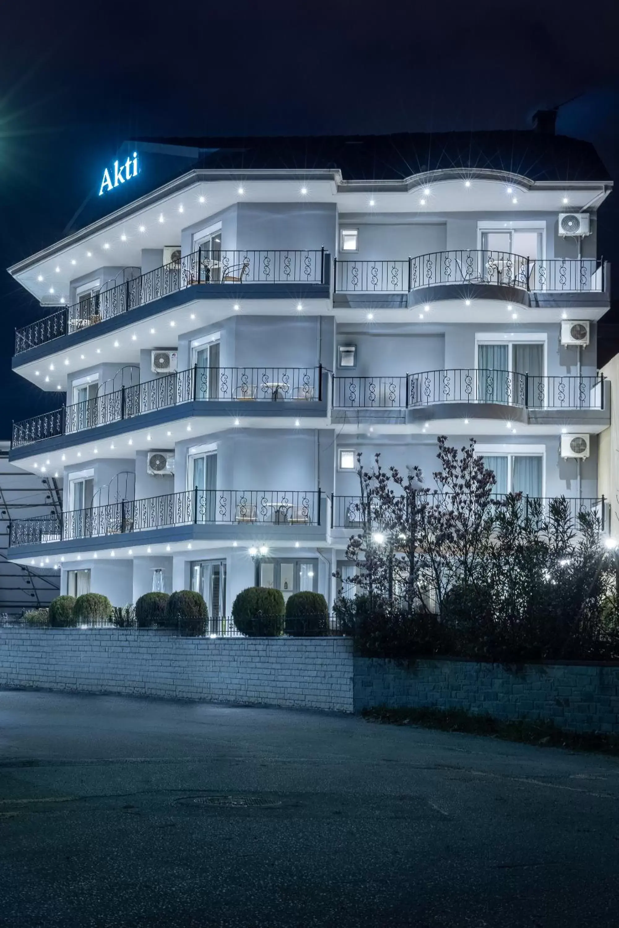 Property Building in Akti Hotel Ioannina