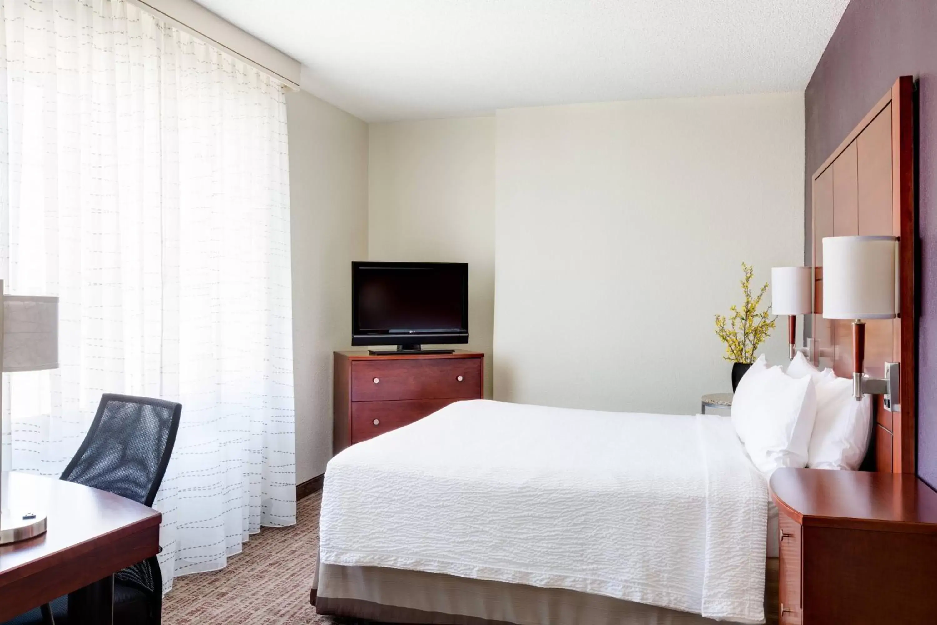 Bedroom, Bed in Residence Inn by Marriott National Harbor Washington, D.C. Area