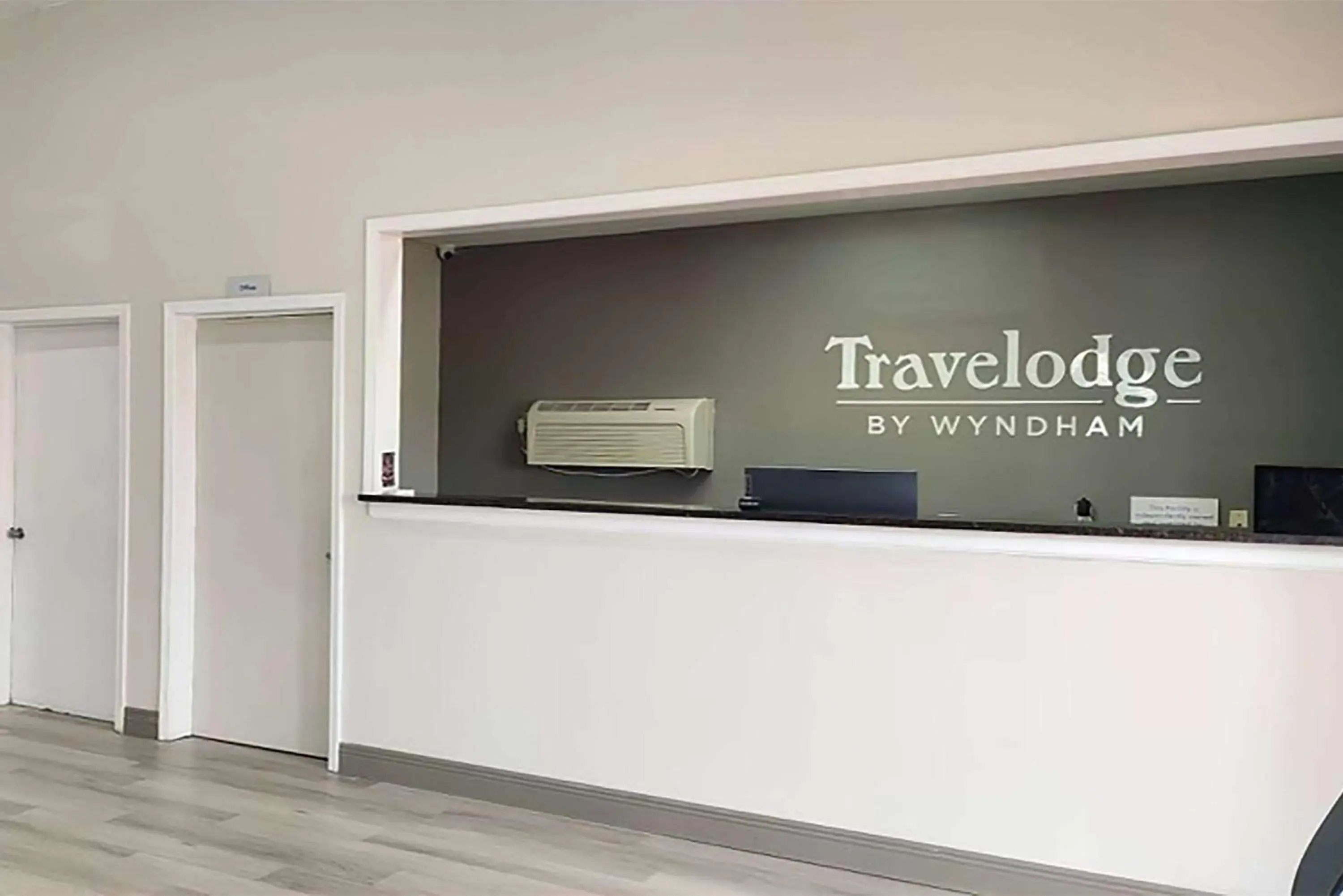 Lobby or reception, Lobby/Reception in Travelodge by Wyndham Kingsland GA