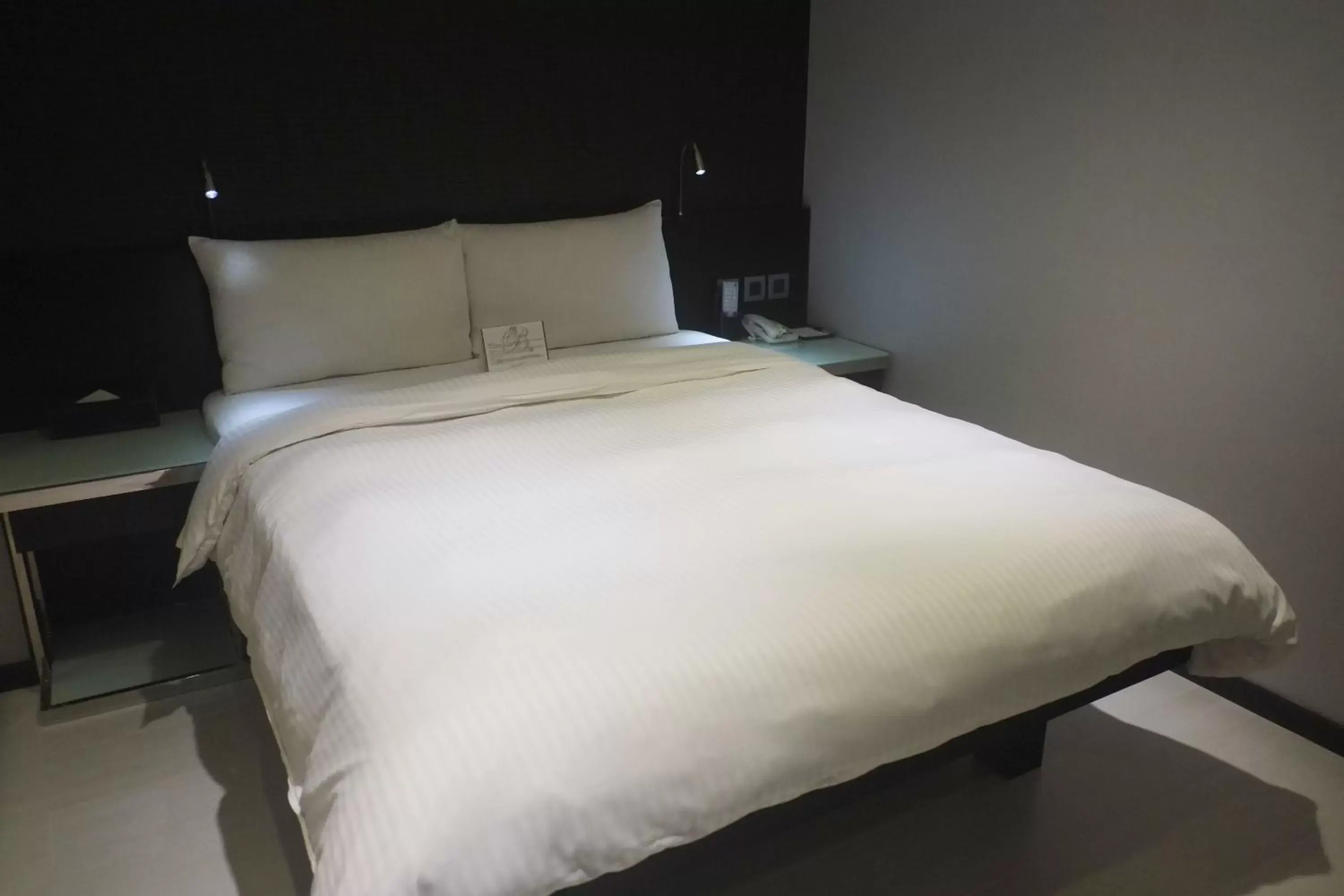 Bed in Beauty Hotels Taipei - Hotel B6