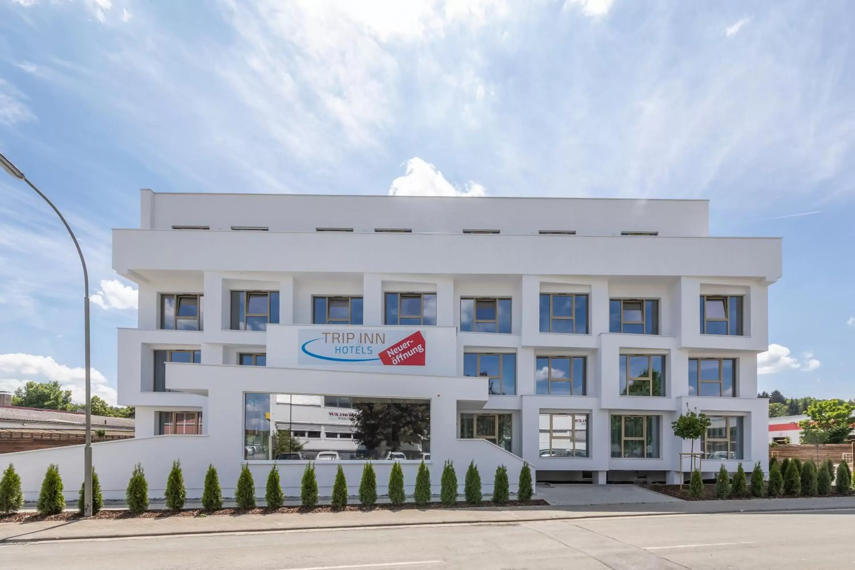 Facade/entrance, Property Building in Trip Inn Conference Hotel & Suites