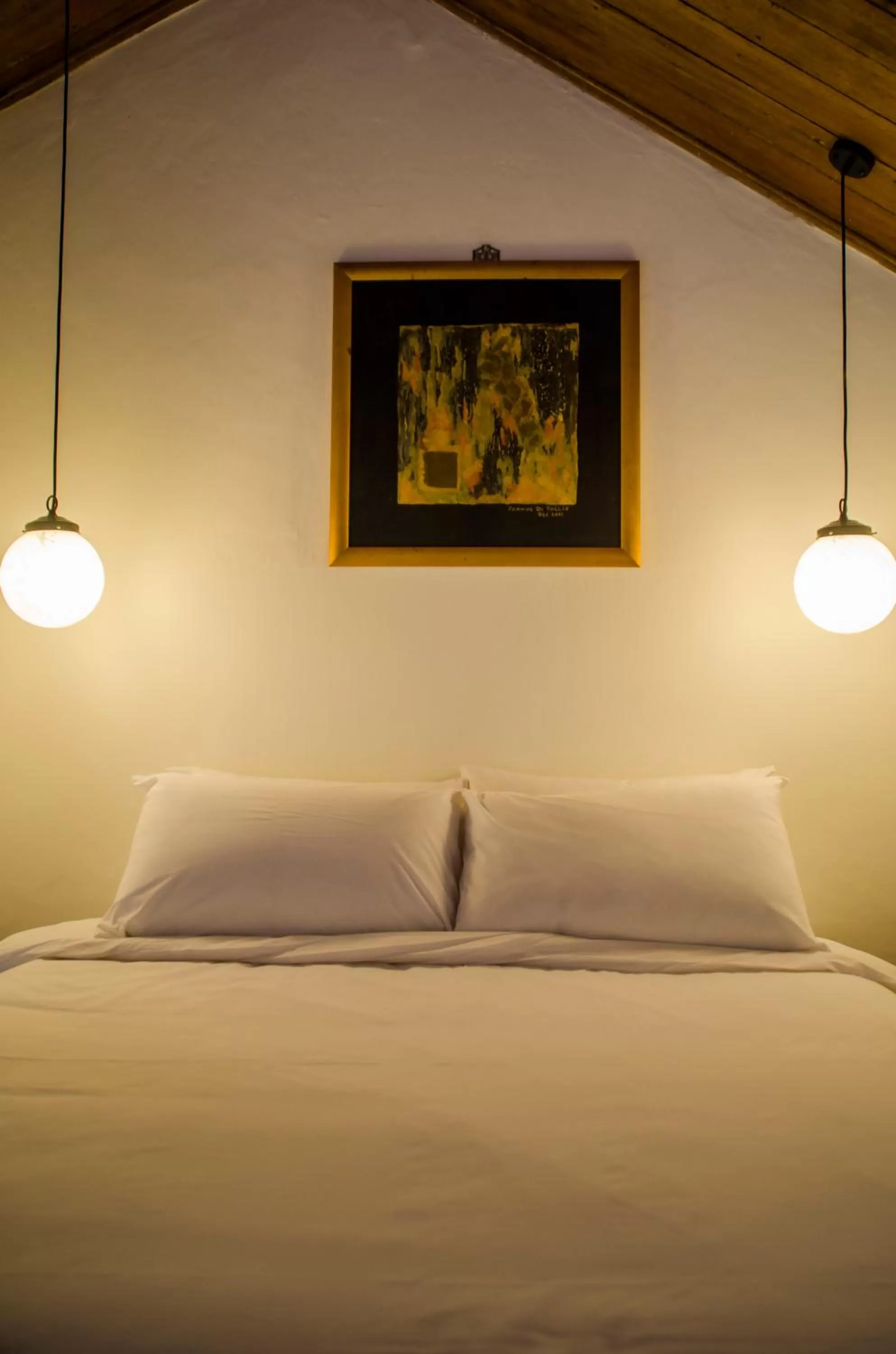 Bed in Ren I Tang Heritage Inn