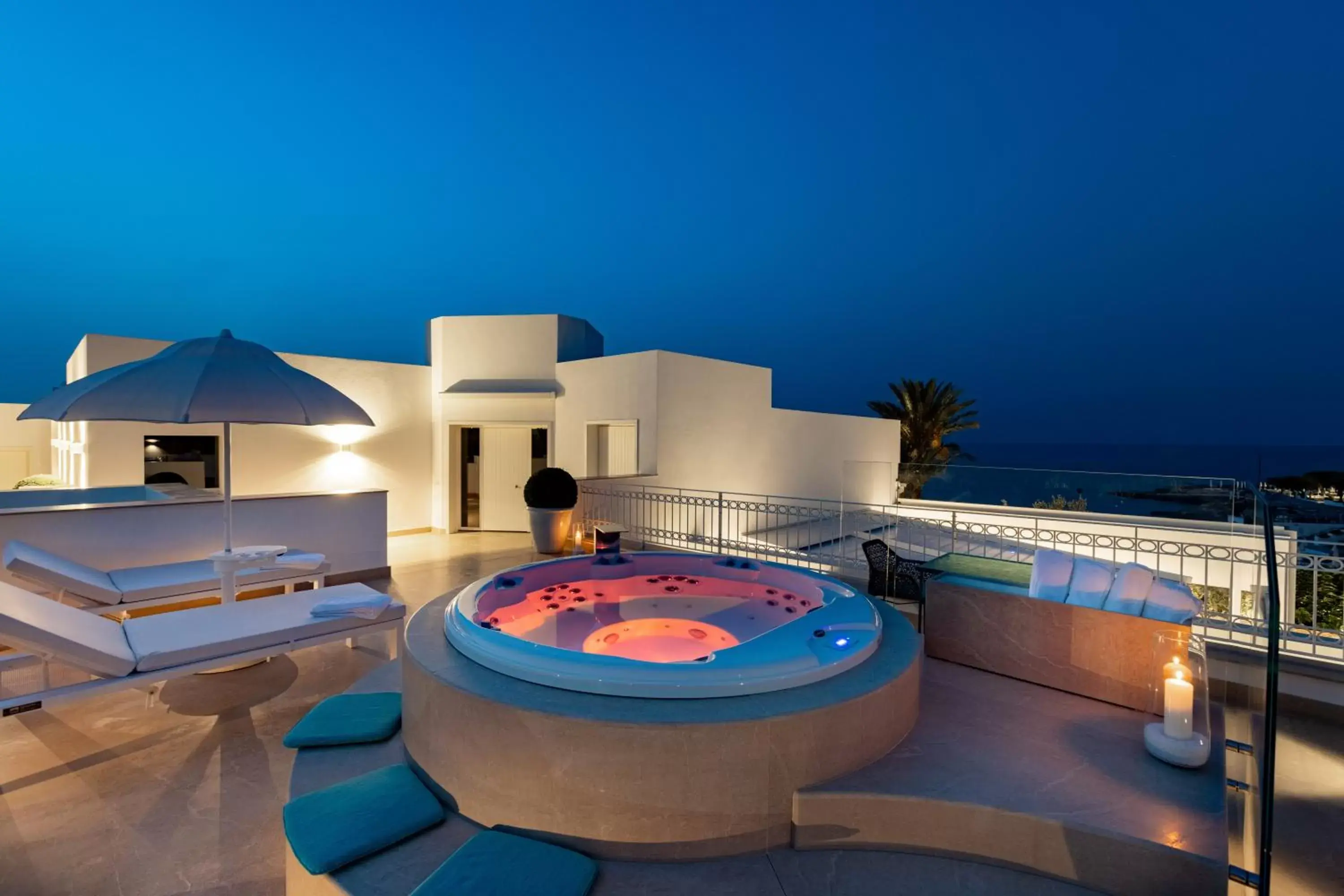 Hot Tub in Grotta Palazzese Beach Hotel