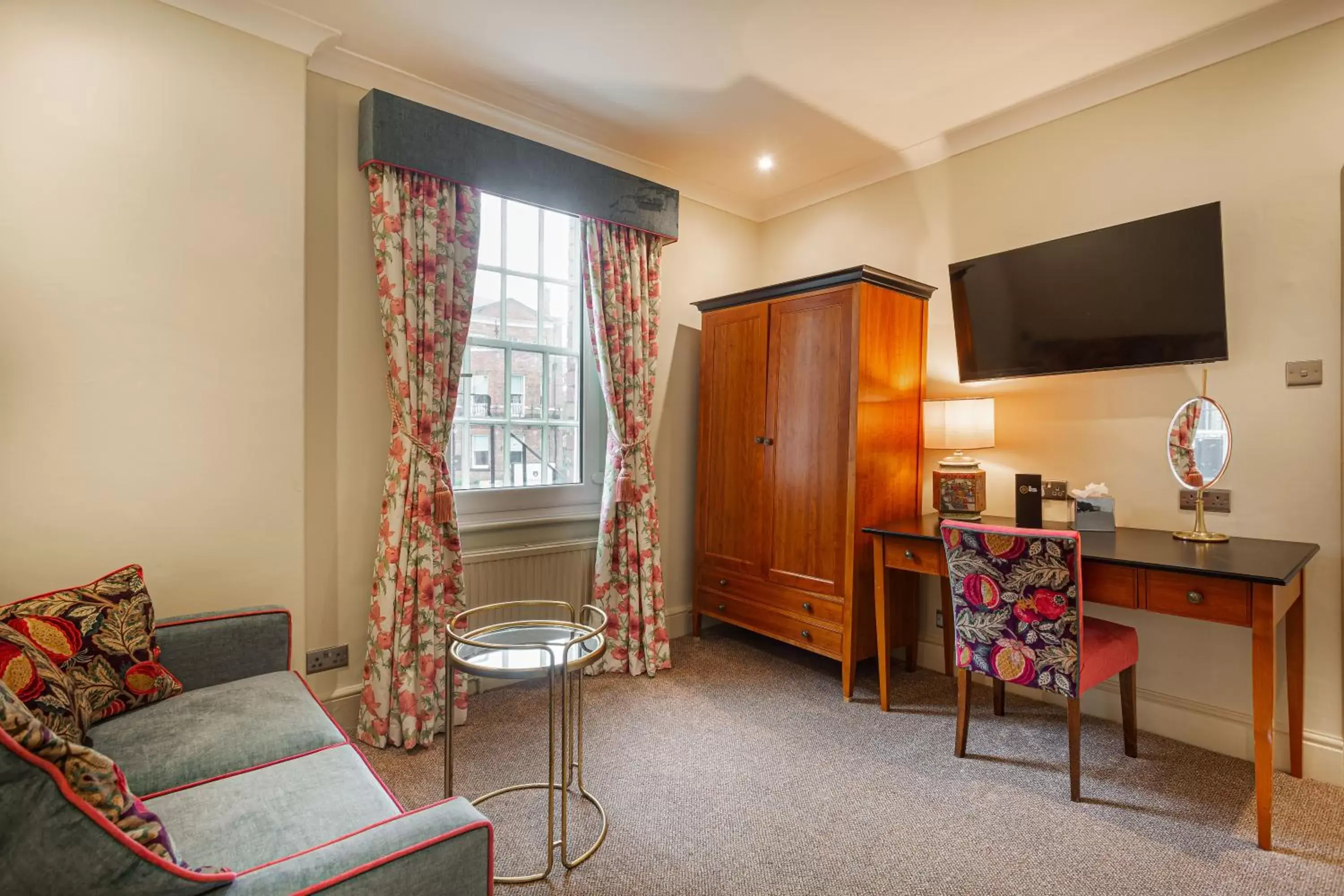 Seating area, TV/Entertainment Center in The Wynnstay Hotel, Oswestry, Shropshire